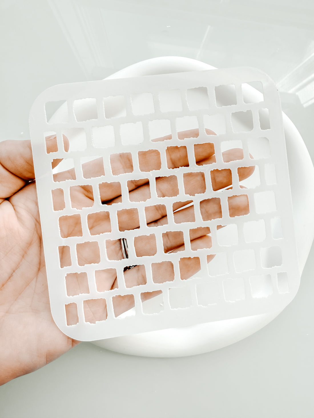 Organic Checkered Stencil