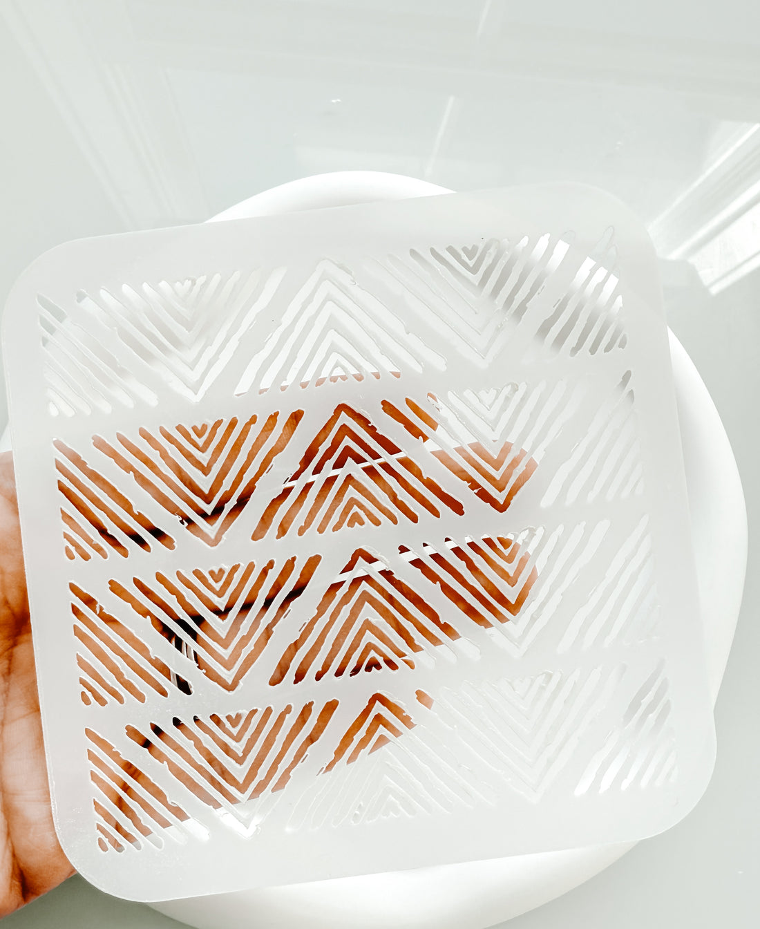 Organic Arrow Stencil