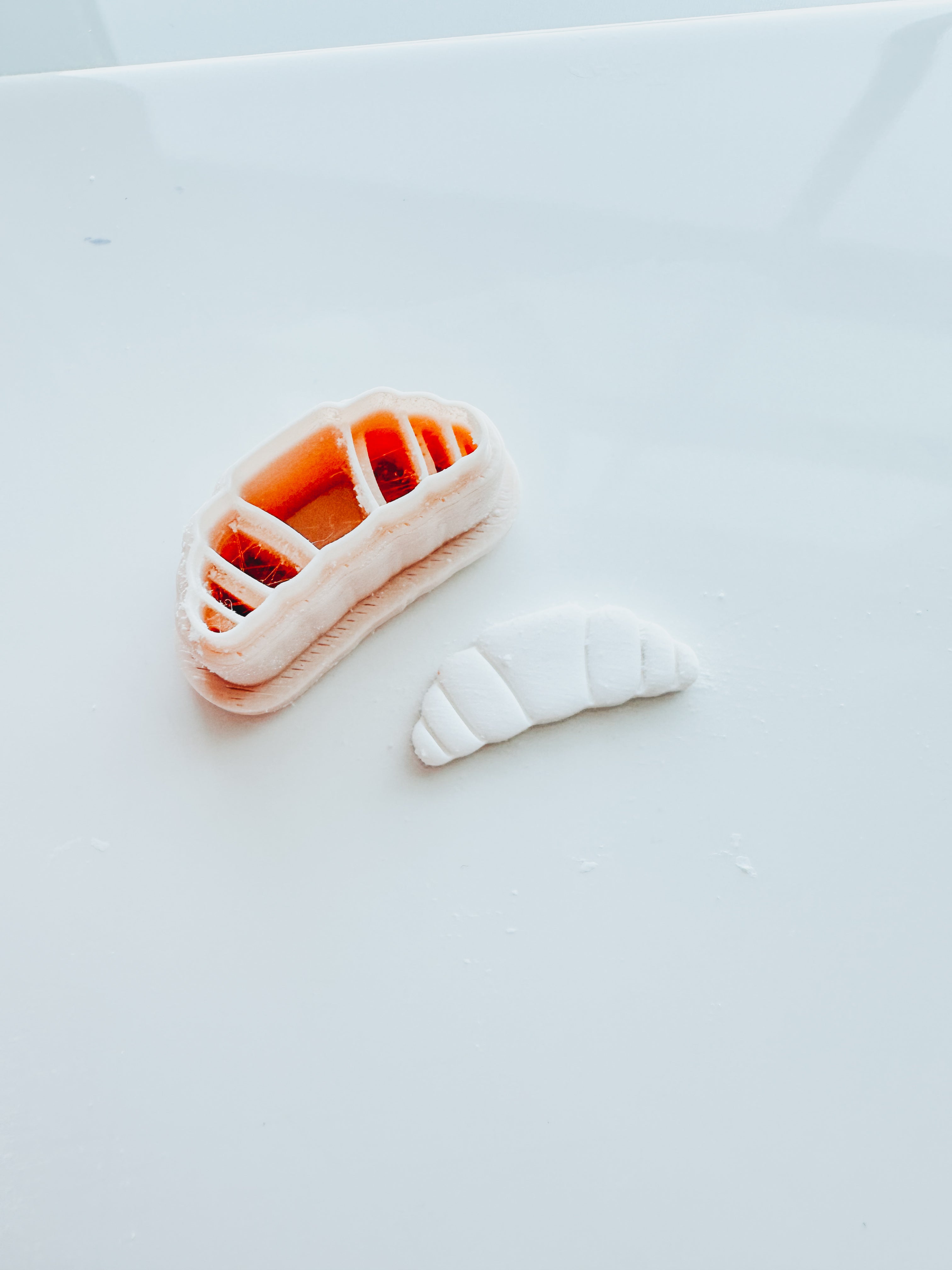 Croissant 2 Clay Cutter