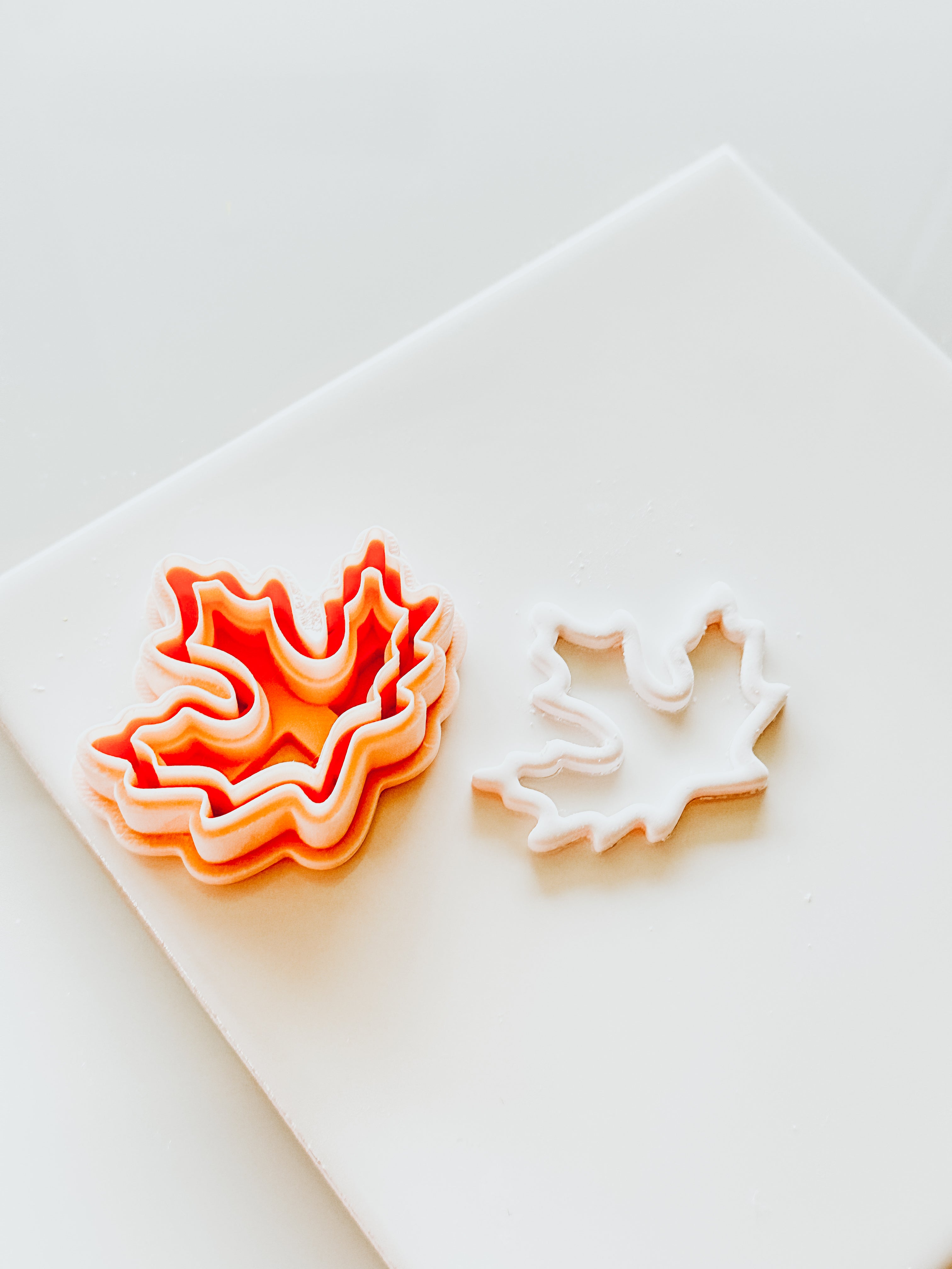 Skinny Maple Leaf Clay Earring Cutter