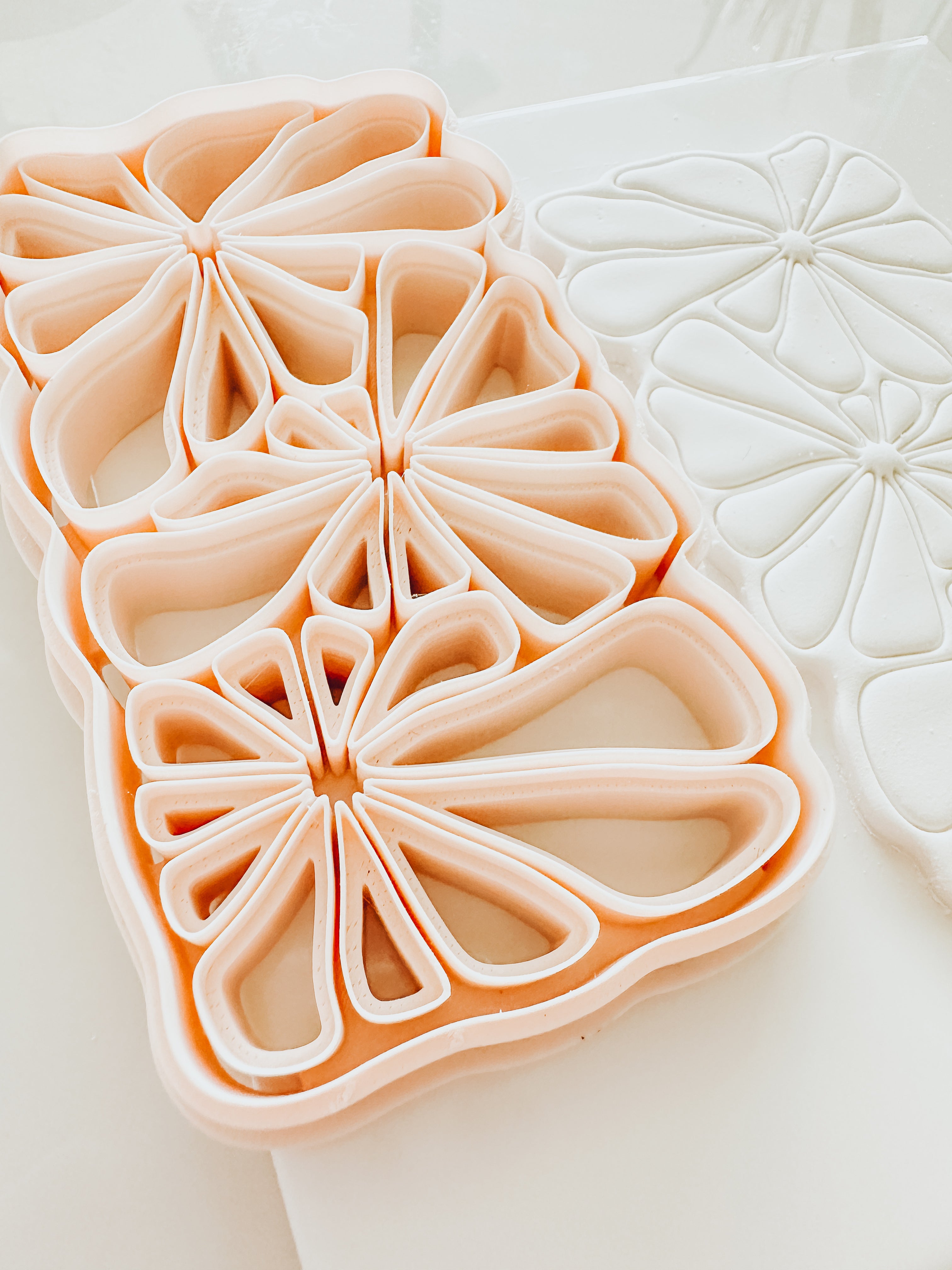 Large Matisse Barrette Clay Cutter