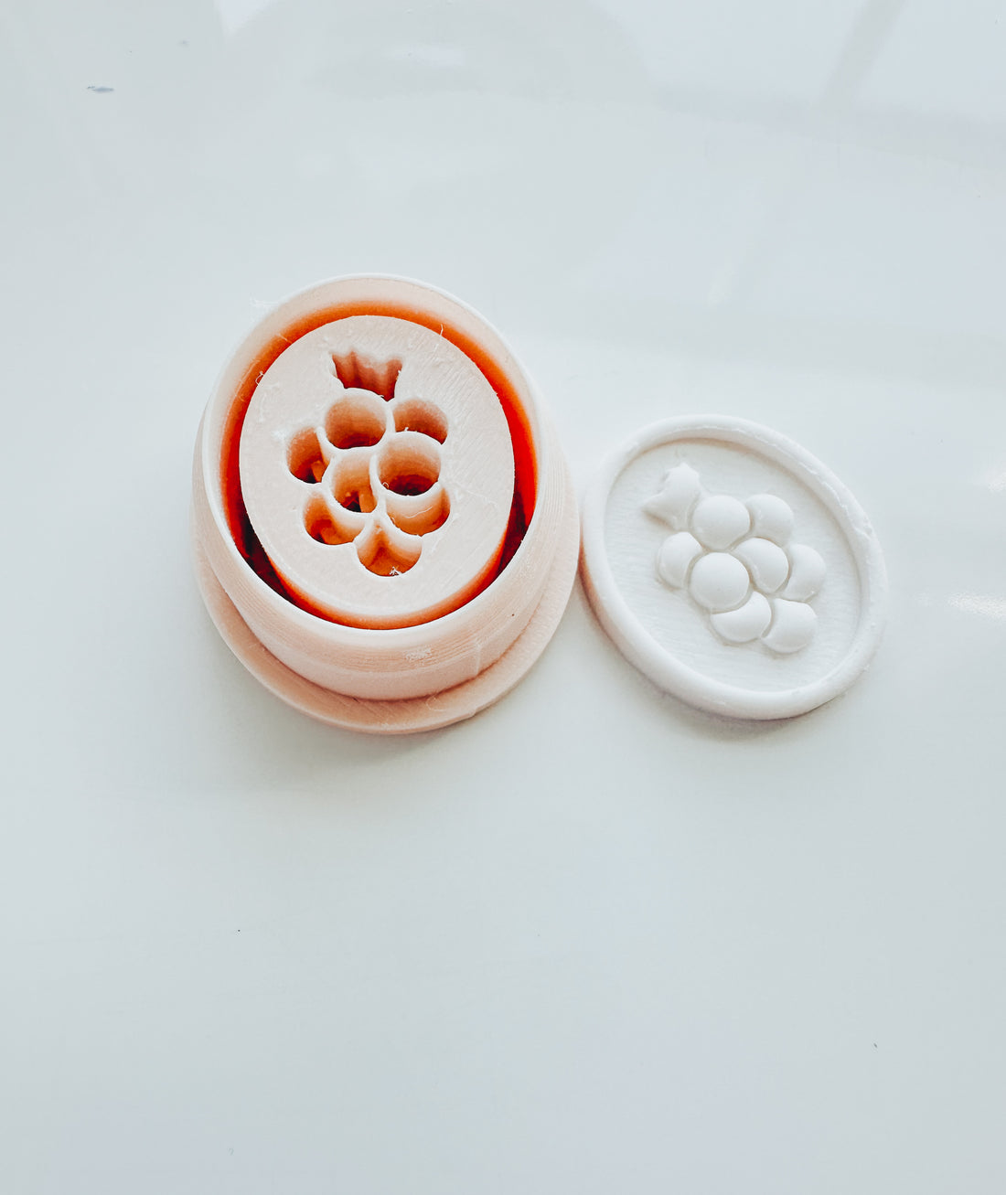 Grape Full Press Clay Cutter
