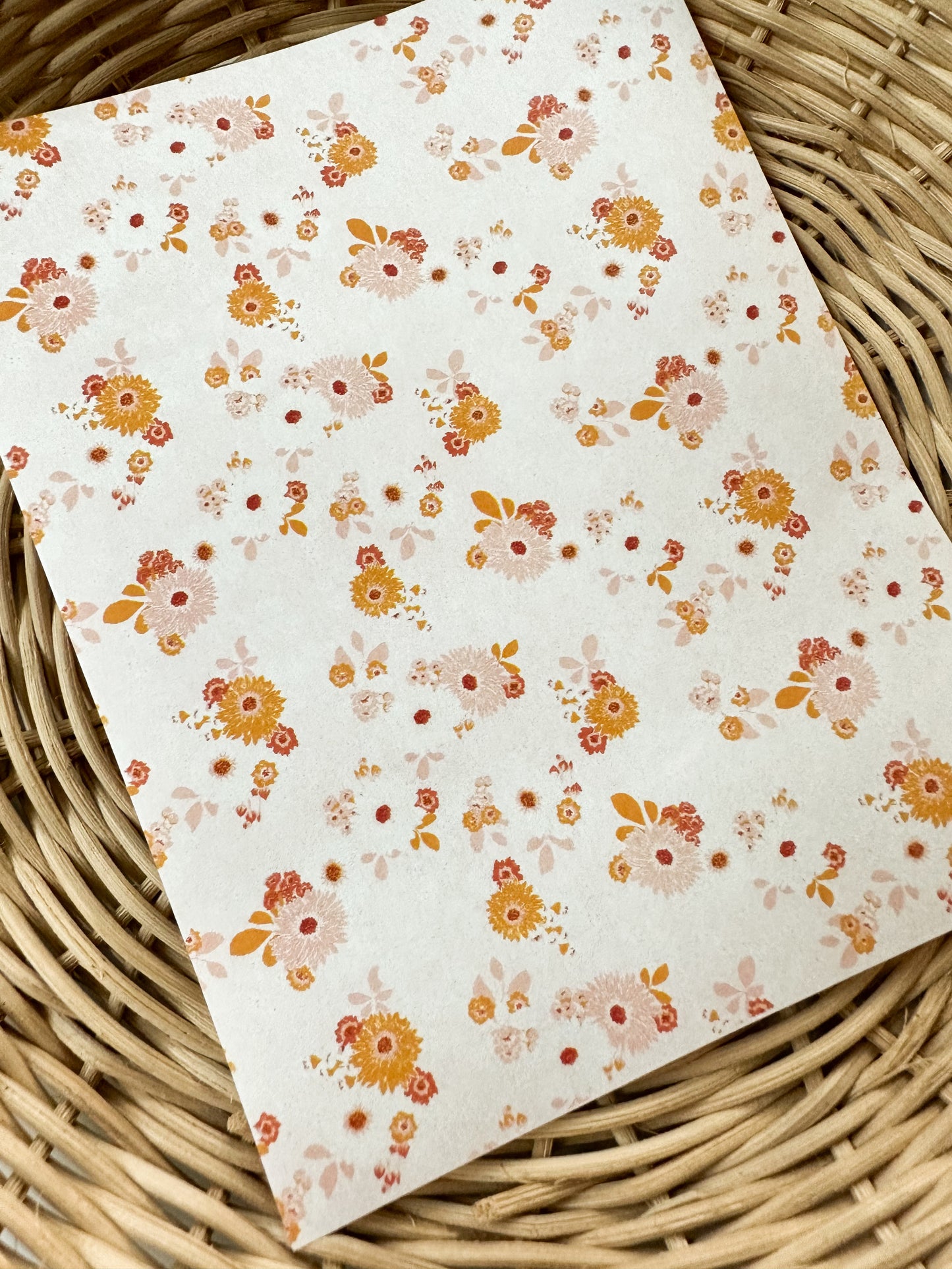 220 Dainty Boho Floral Transfer Paper