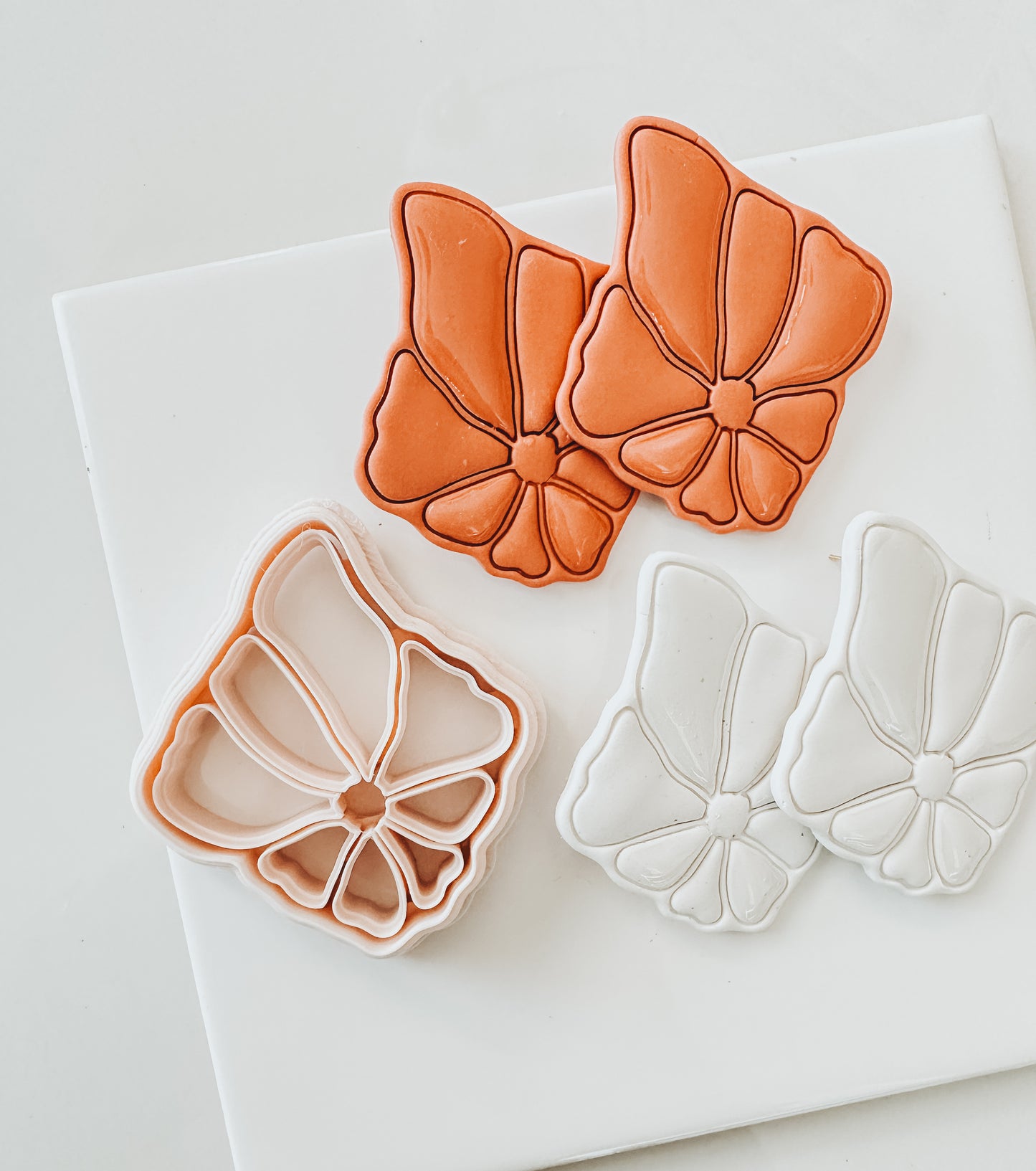 Peaches Clay Cutter 2.00”