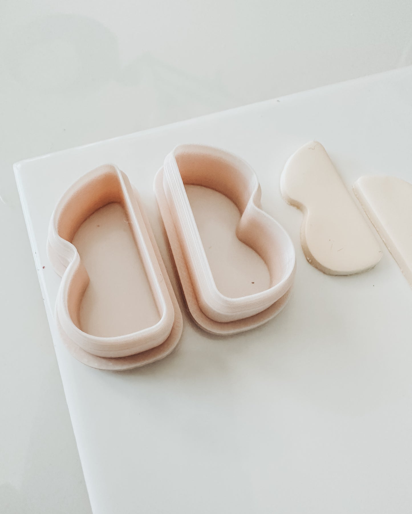 Jenny Organic Stud Clay Cutter 1.25” (mirrored)