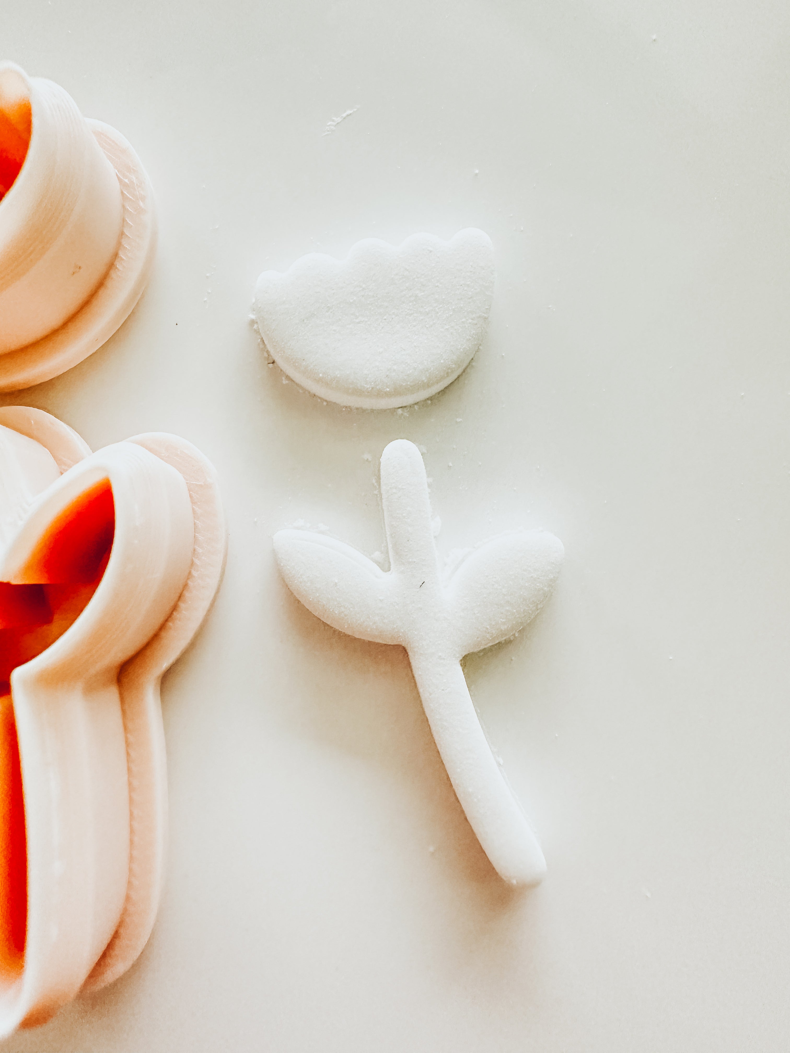 Abstract Tulip Two Piece Clay Cutter Set