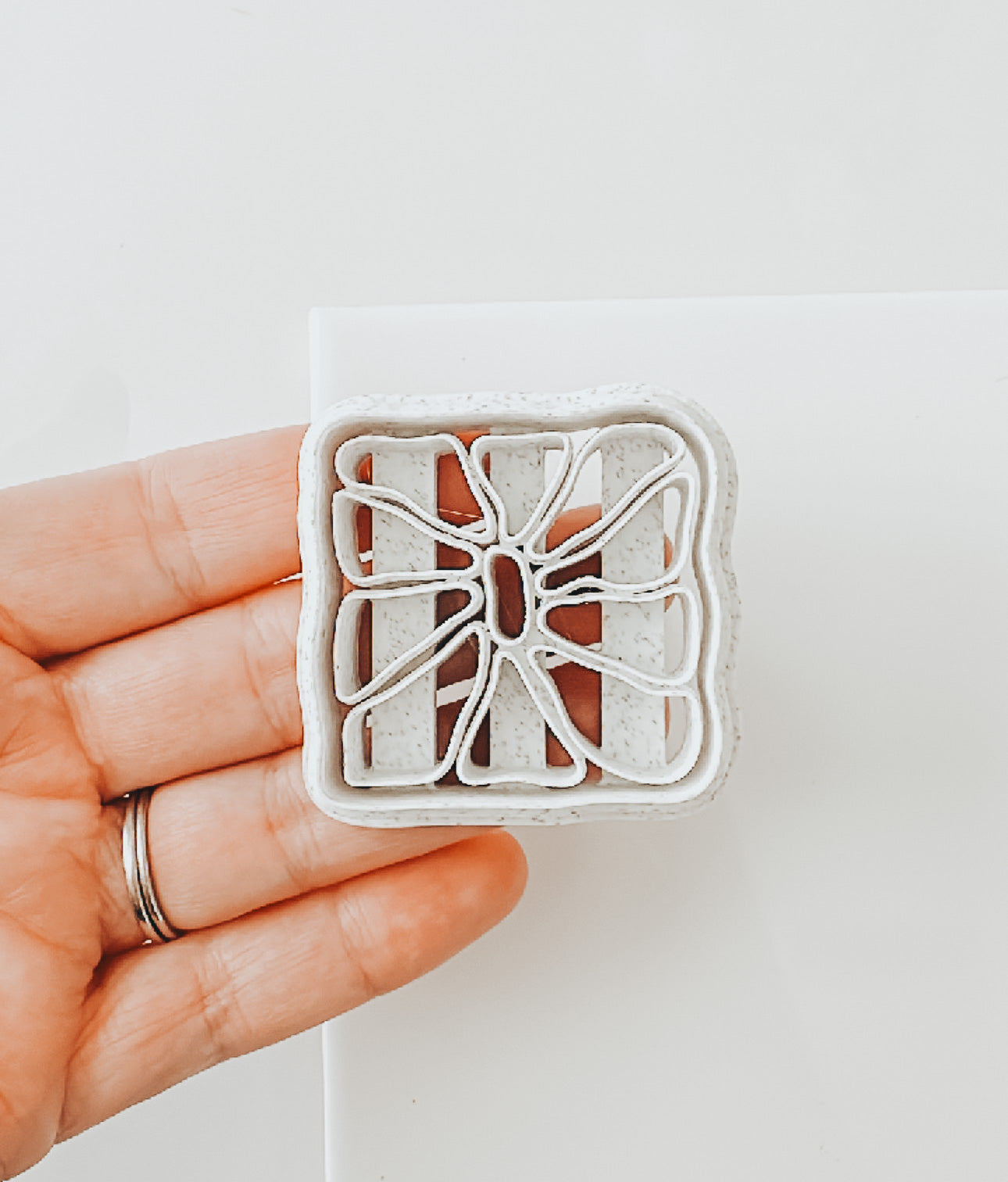 Maeve Magnet Abstract Clay Cutter 1.75”