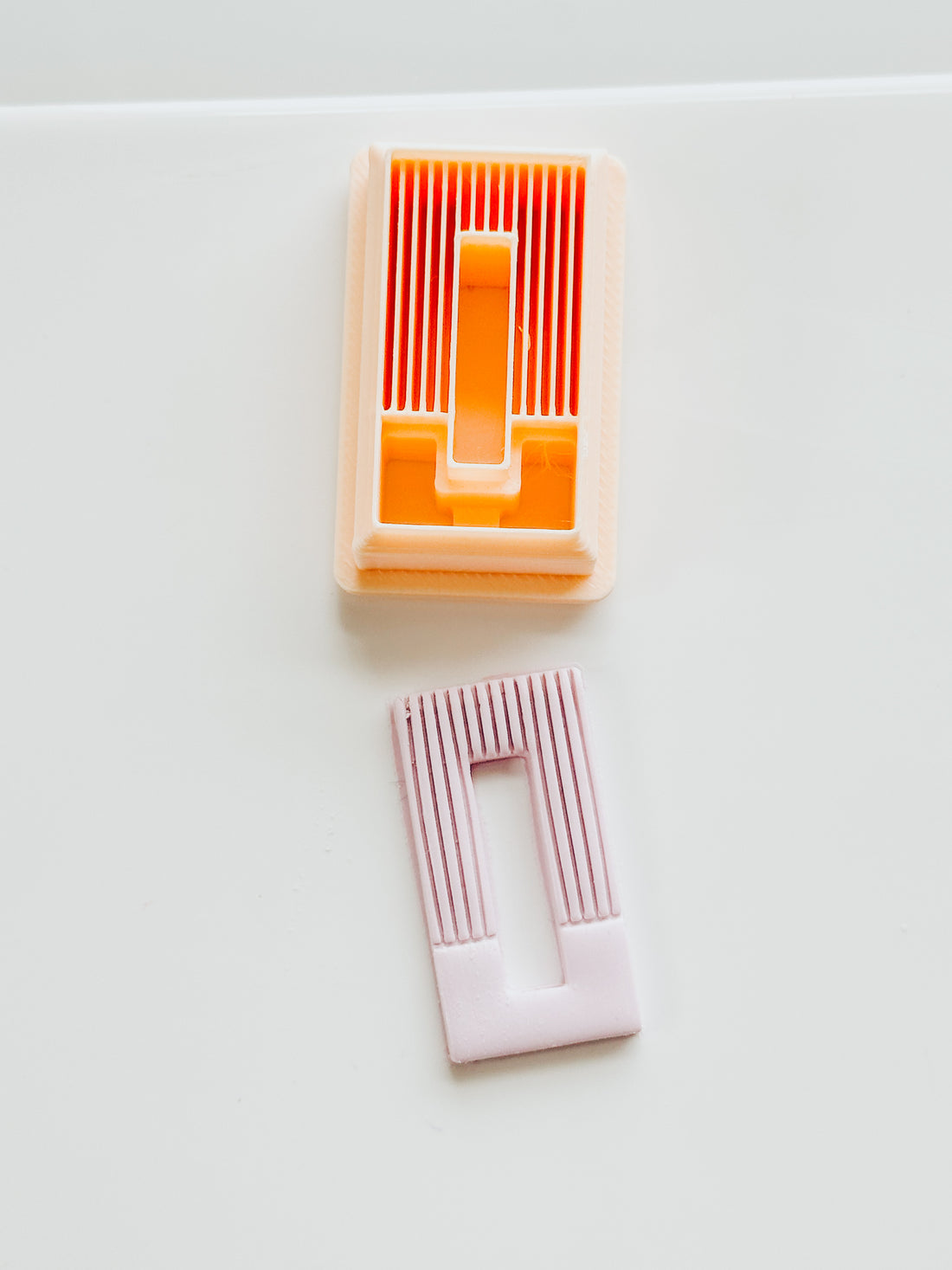 Evelyn Embossed Clay Cutter