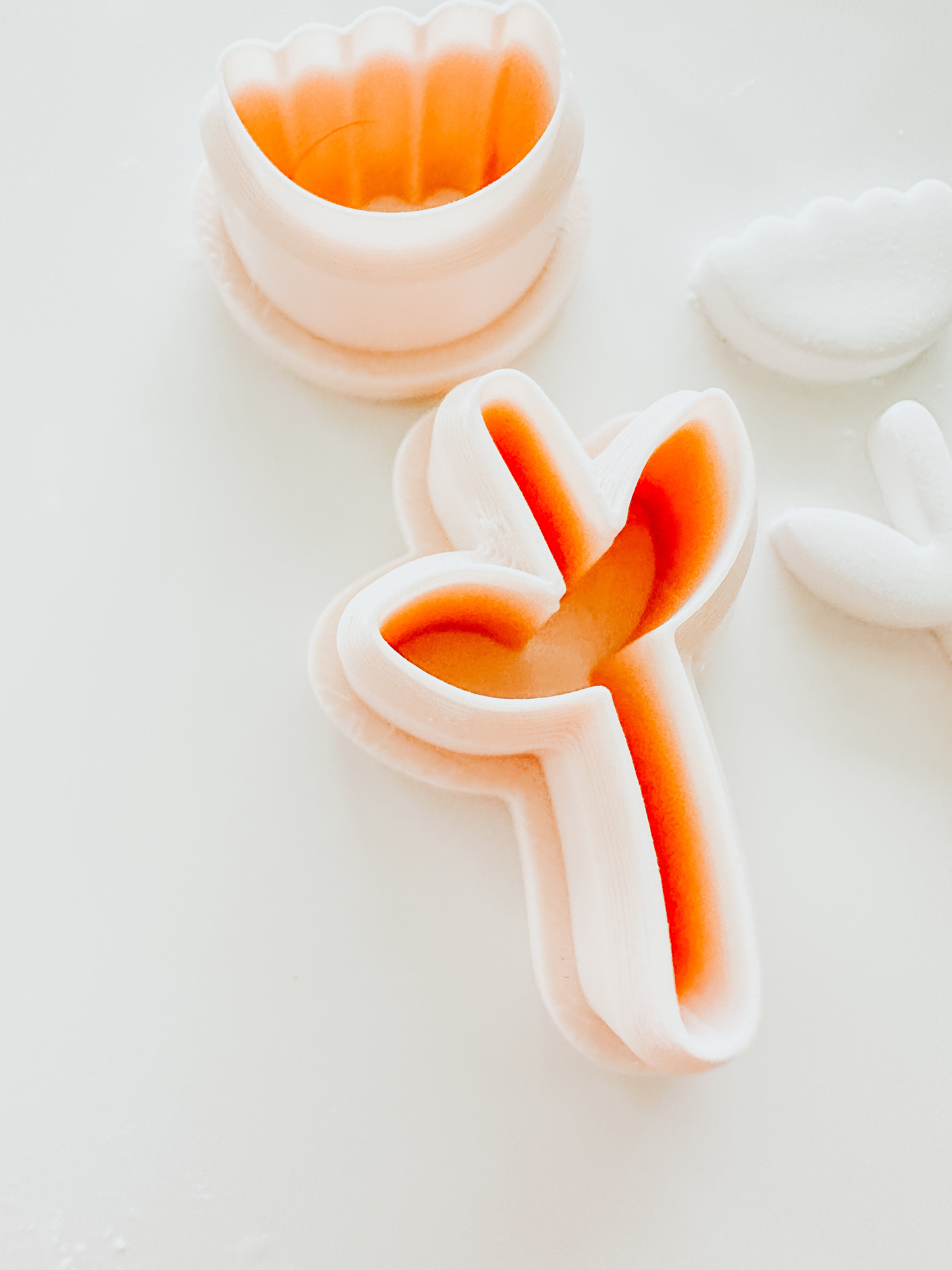 Abstract Tulip Two Piece Clay Cutter Set