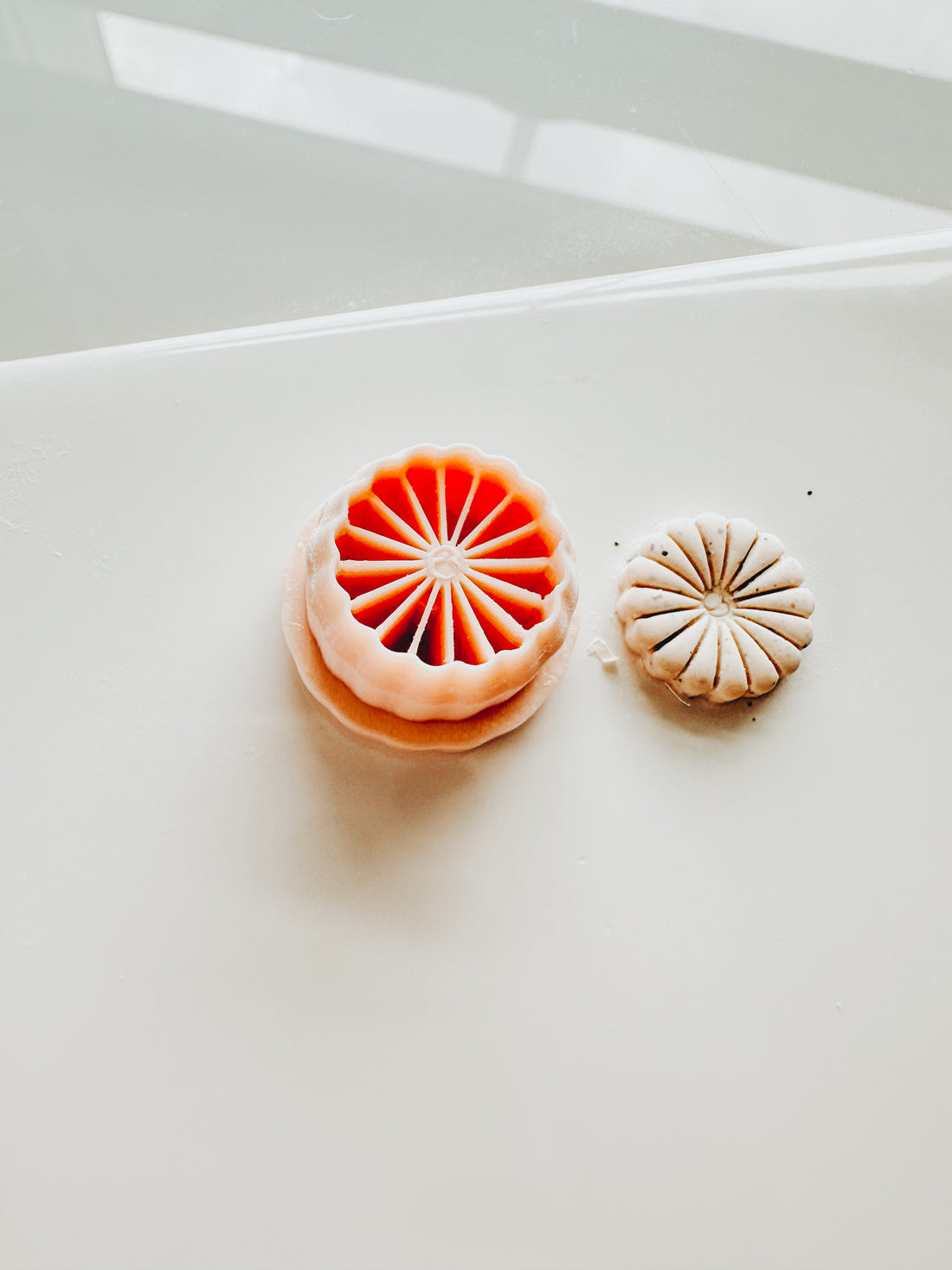 Autumn Flower Burst Clay Cutter