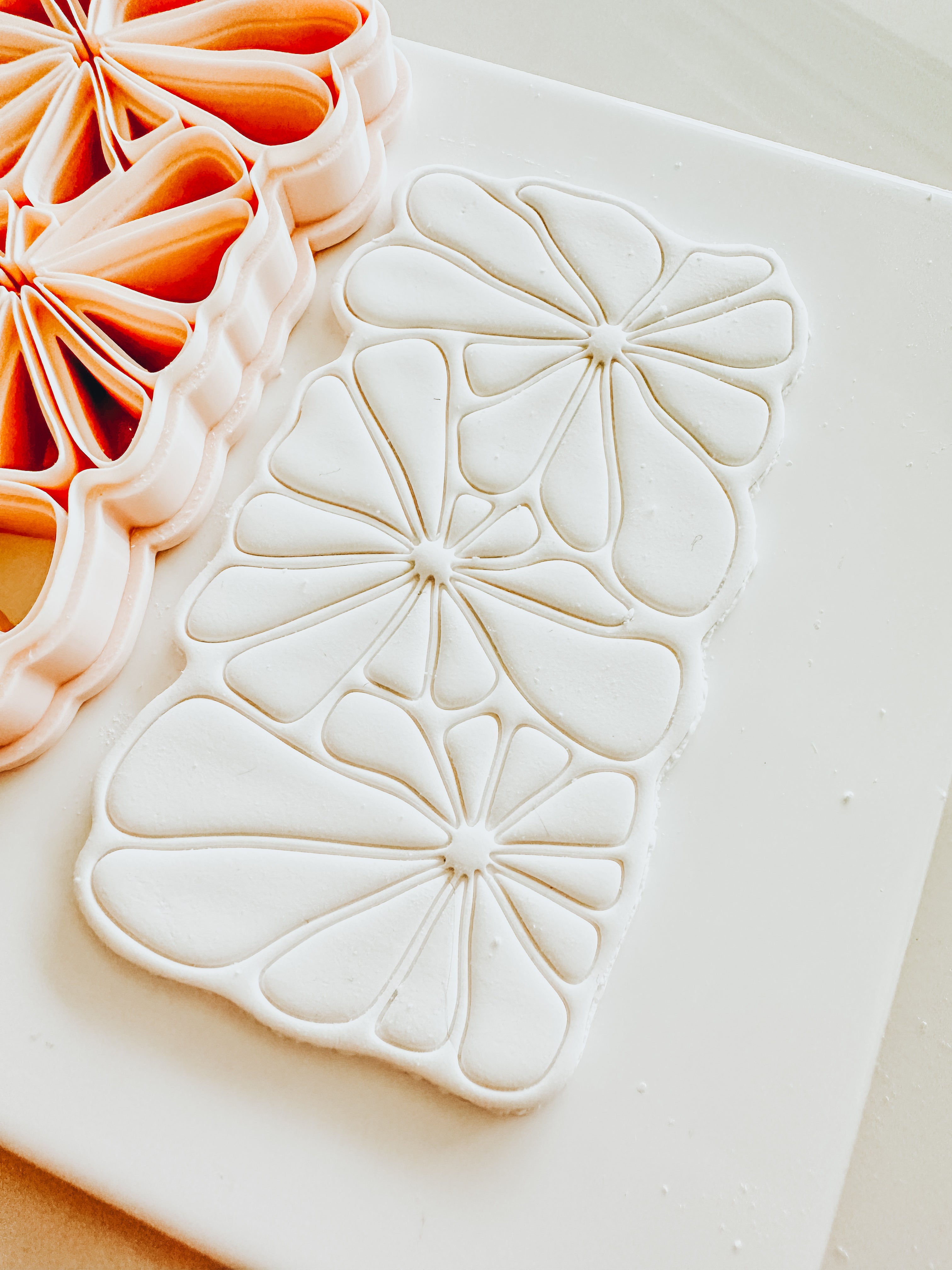 Large Matisse Barrette Clay Cutter