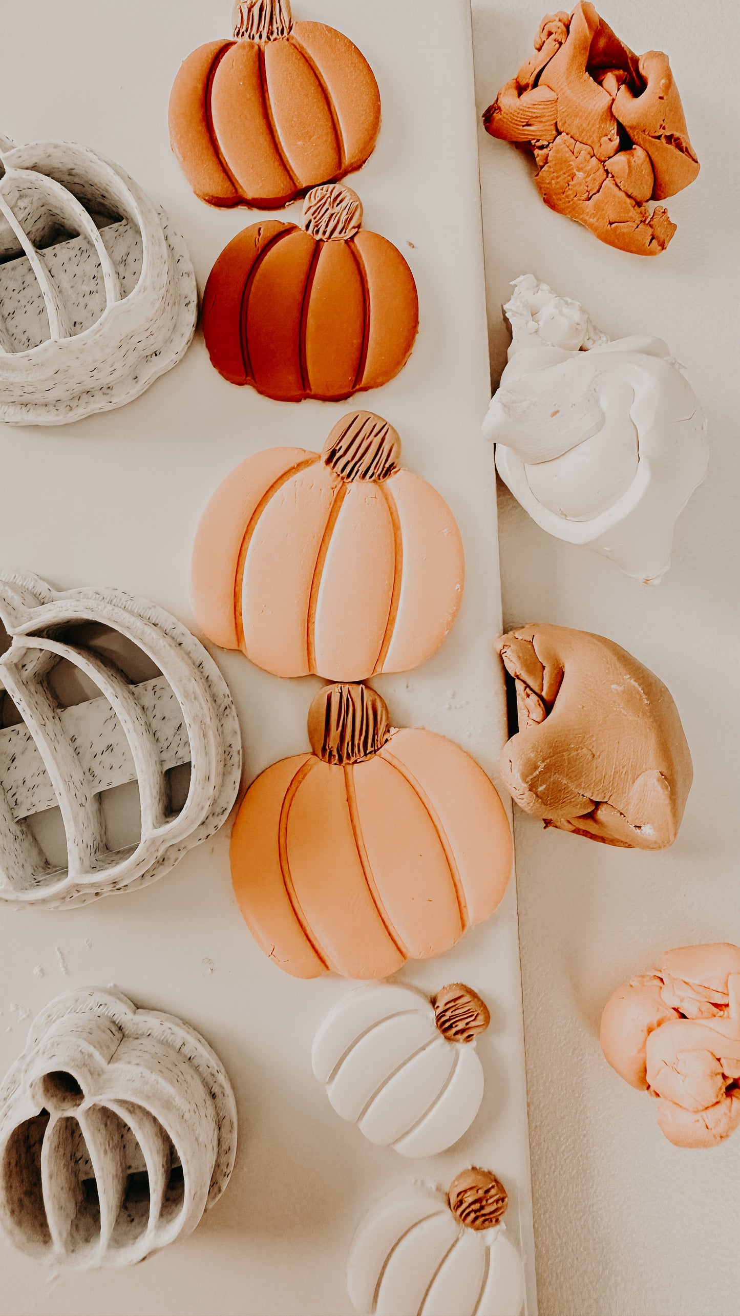 Chubby Pumpkin Clay Cutter