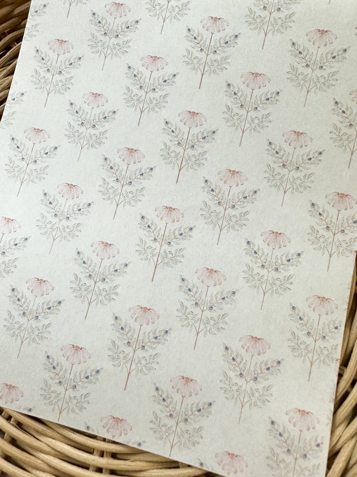 222 Gentle Vintage Transfer Paper