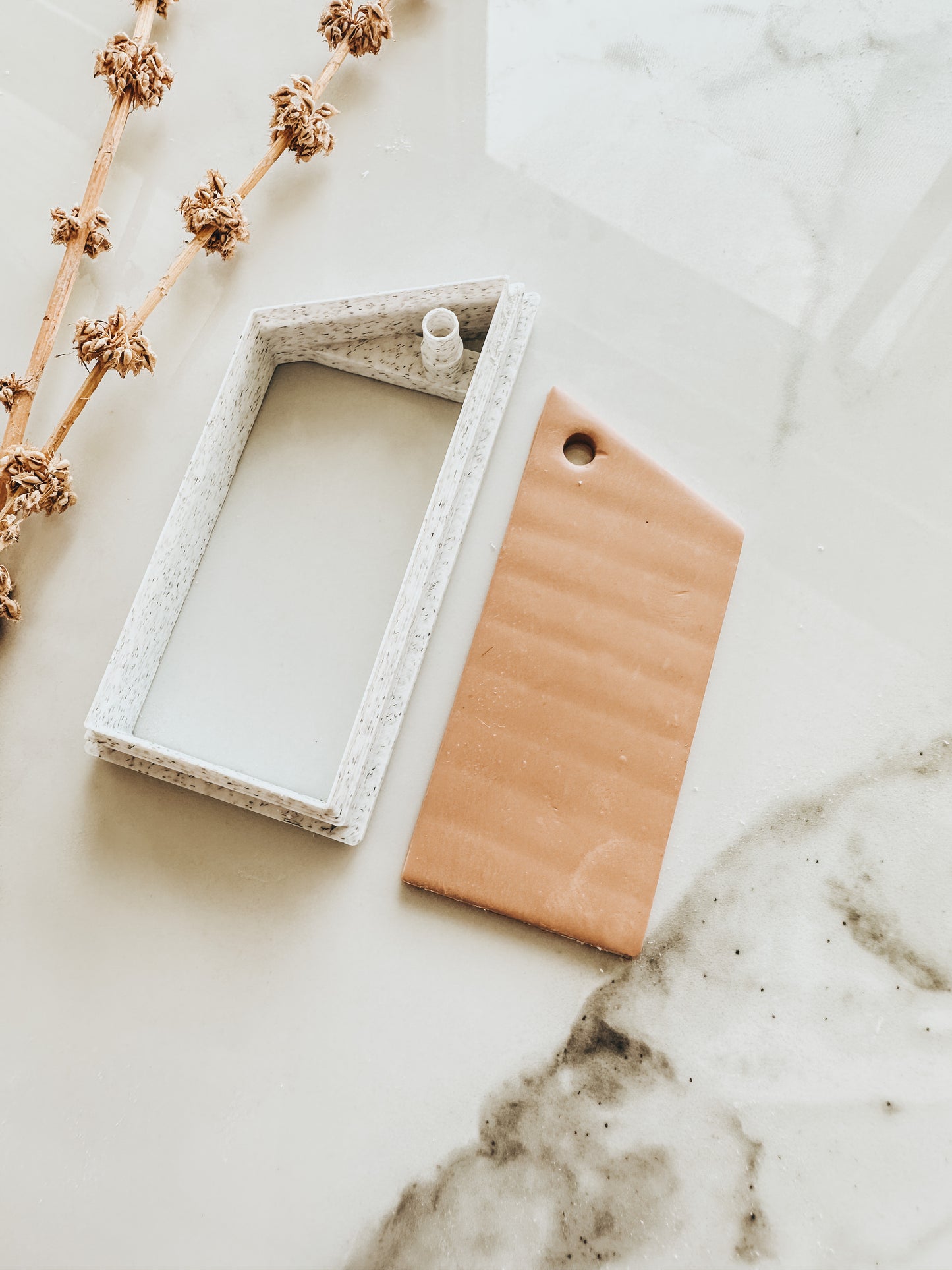 Luggage Tag & Key Chain Clay Cutter