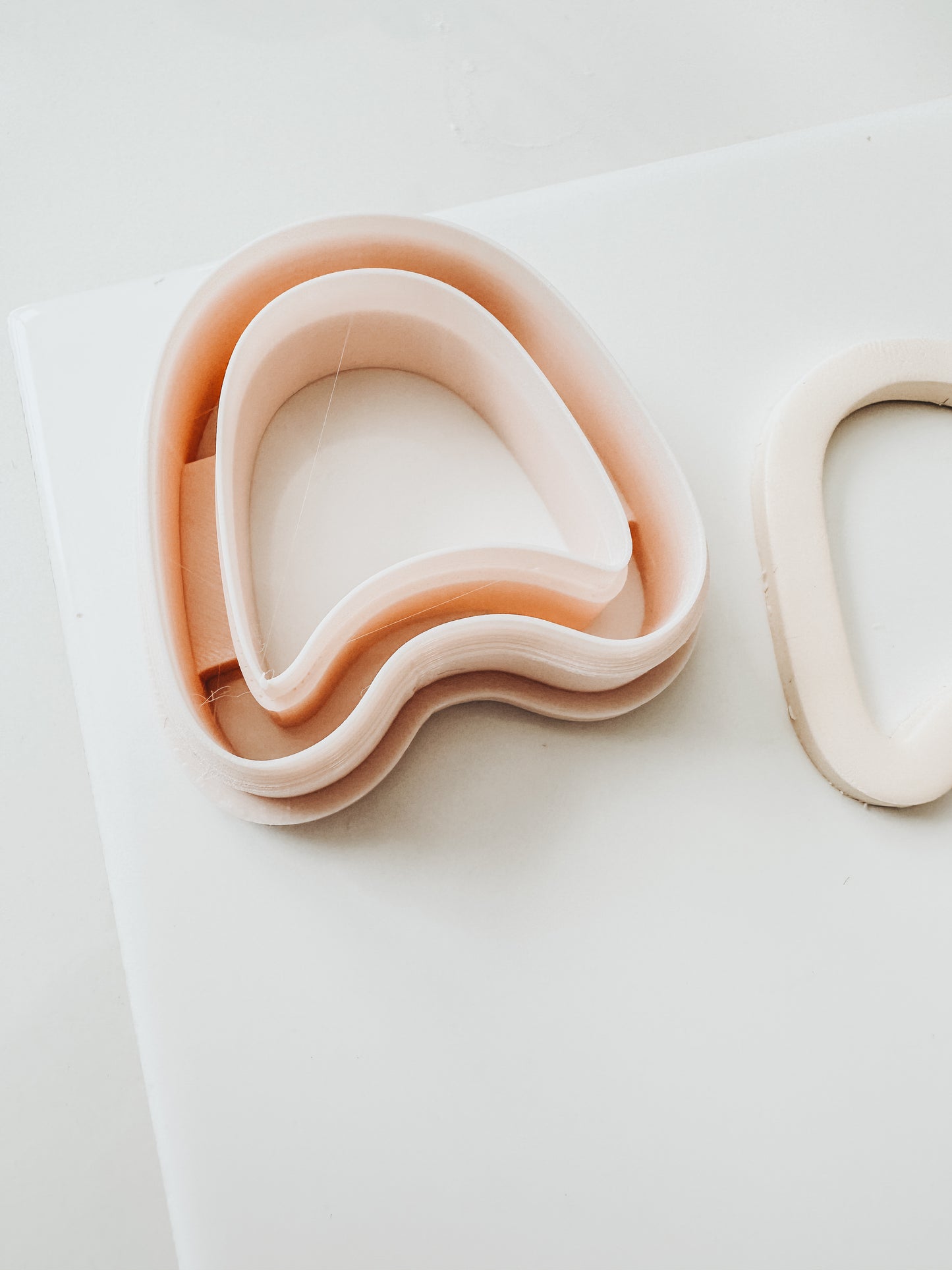 Larisa Skinny Organic Clay Cutter