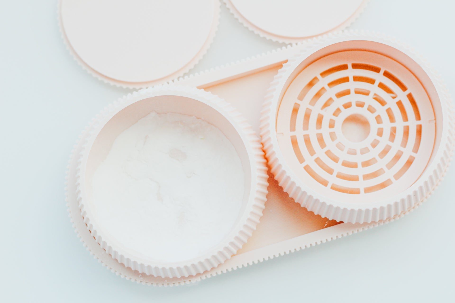 Modern Cornstarch Tray