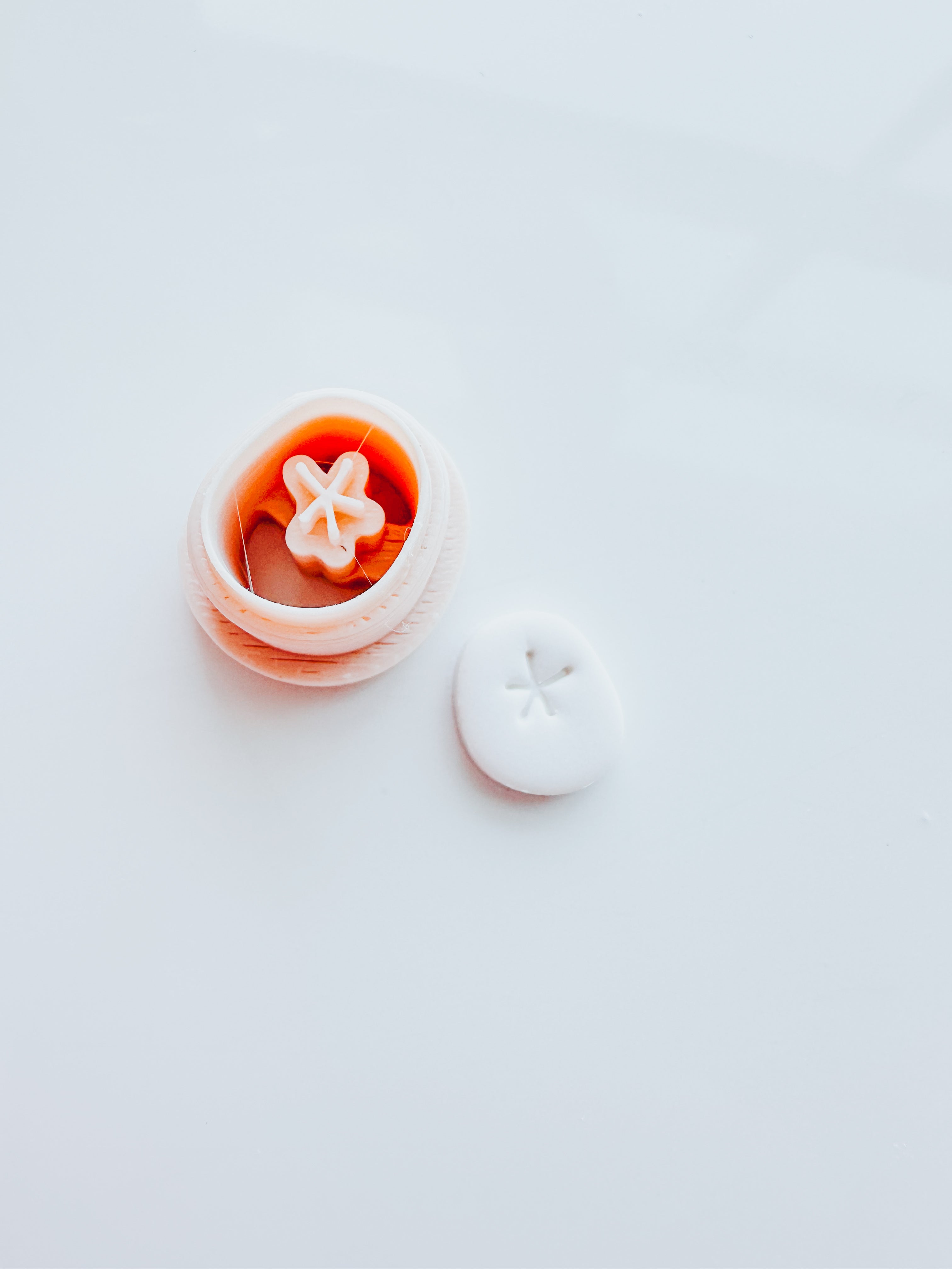 Tomato Stud Clay Cutter