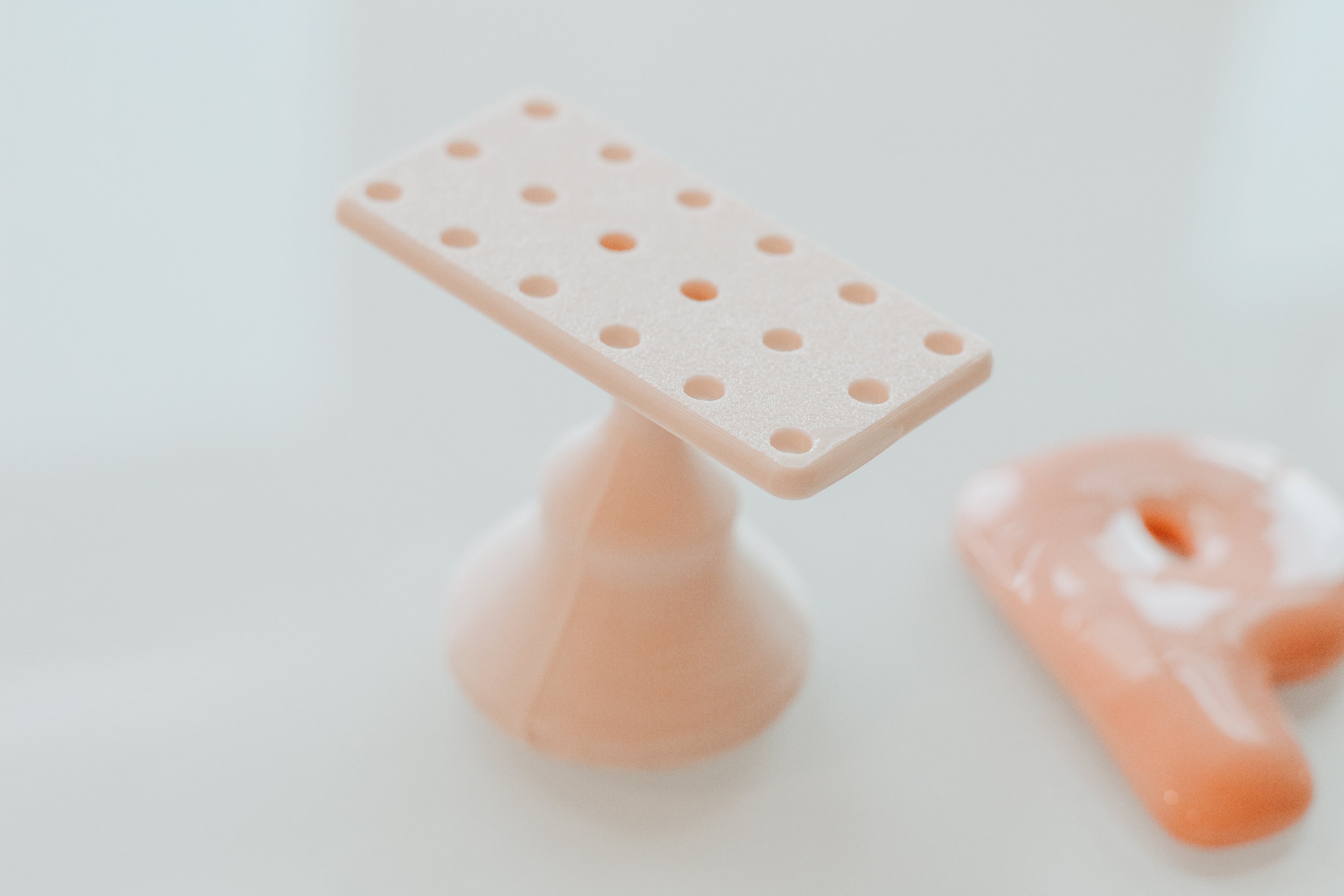 Resin Letter Stand for Makers - Holds your clay letter perfectly while applying resin or varnish!