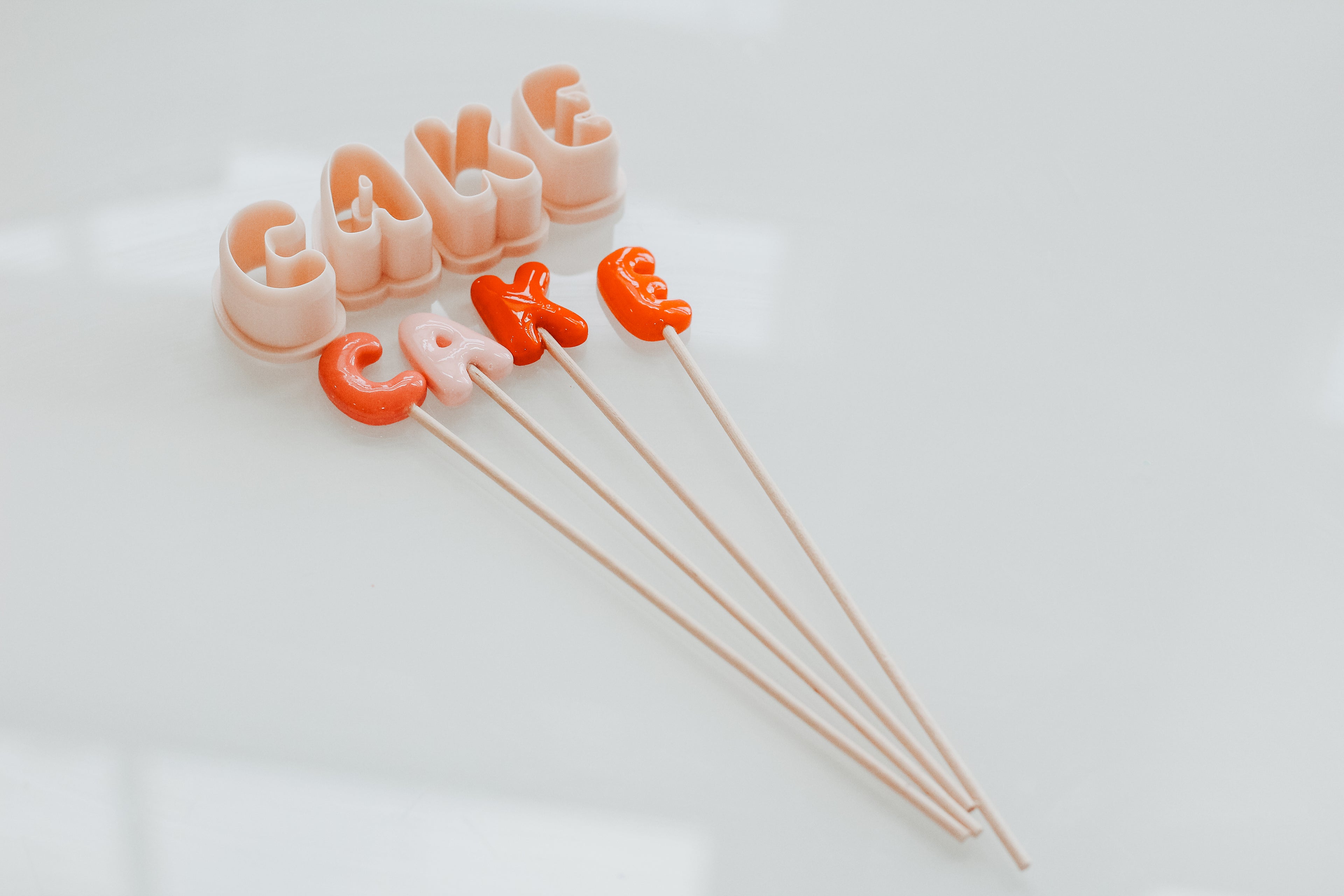Small Trendy Bubble Letter Clay Cutters 1.0 INCH