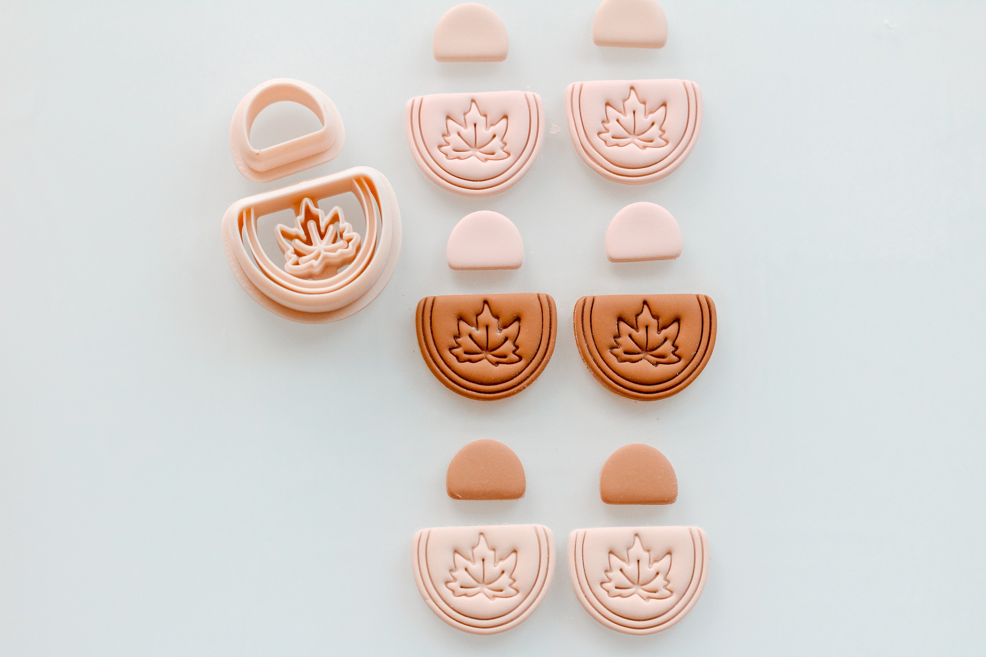Arched Maple Leaf Clay Cutter Set
