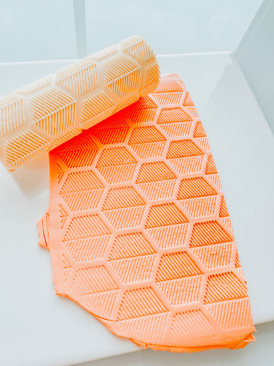Dreamy Hexagon Texture Roller