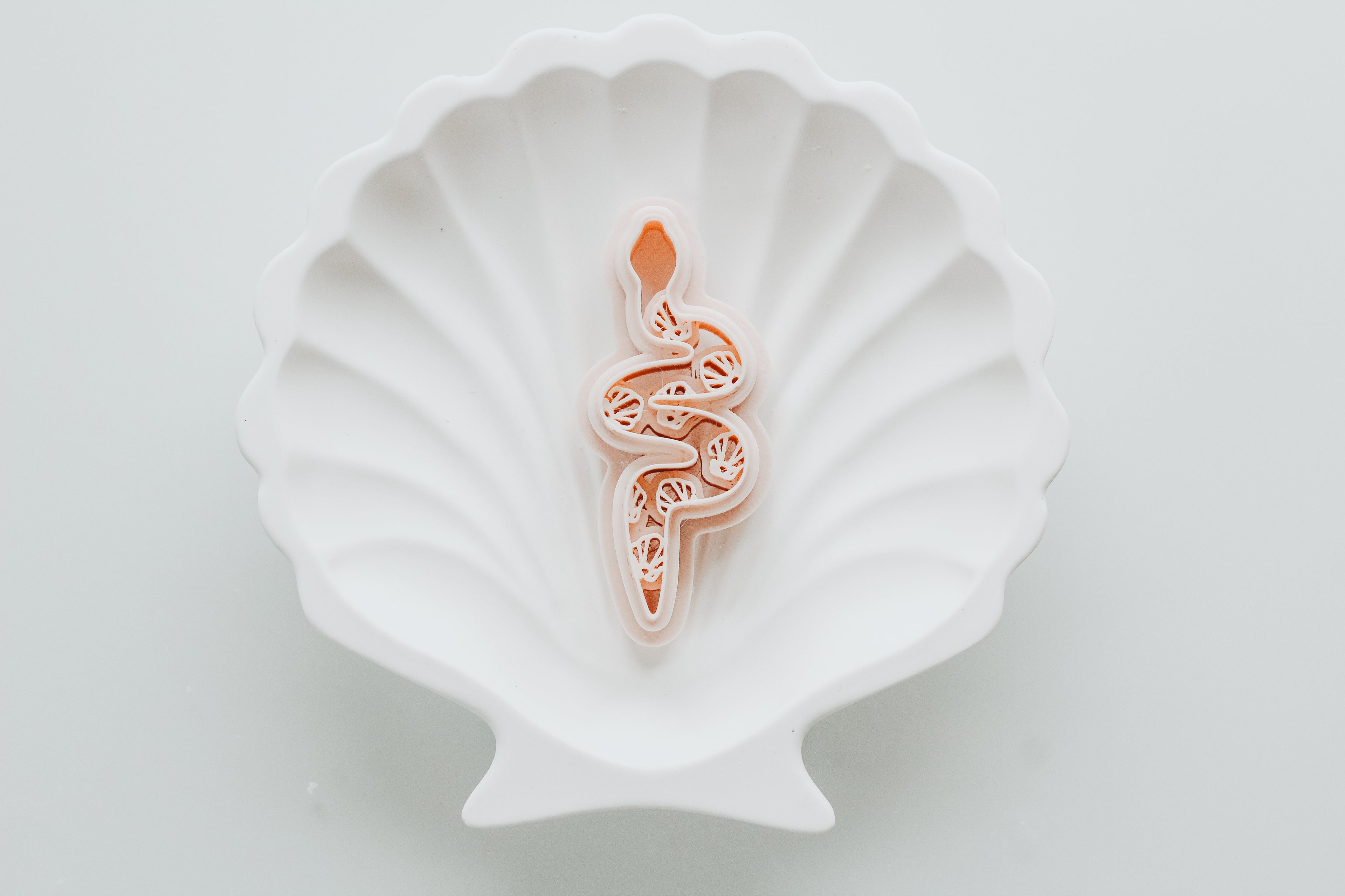 Shell Snake Clay Cutter