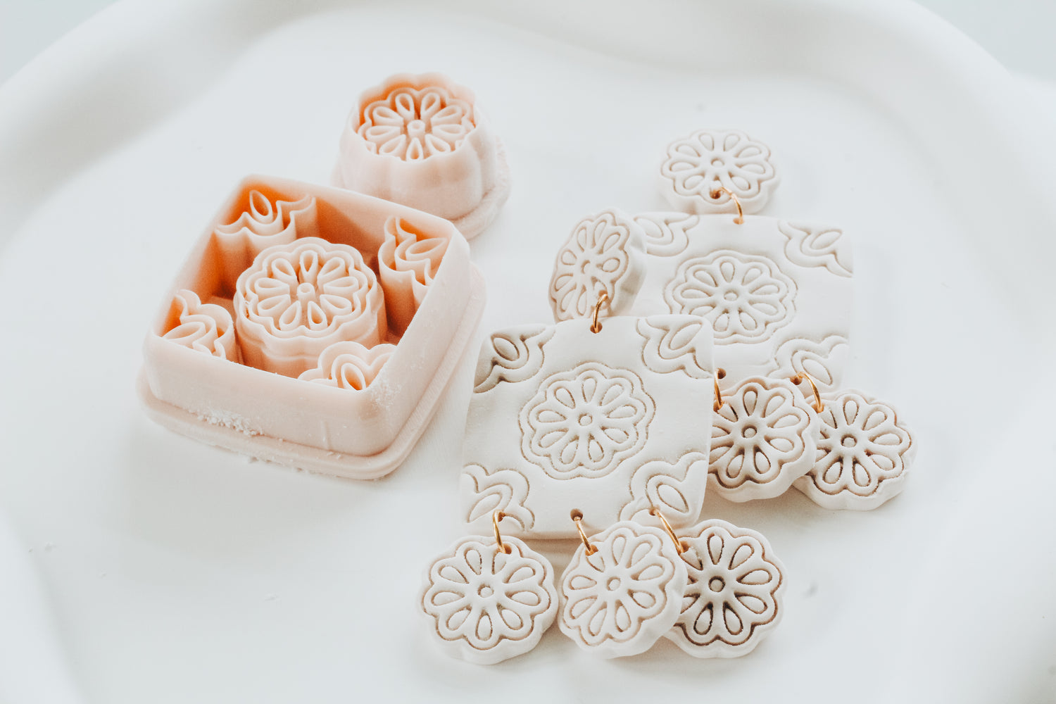 Paloma - Mexican Talavera Inspired 2 Piece Set Clay Cutter