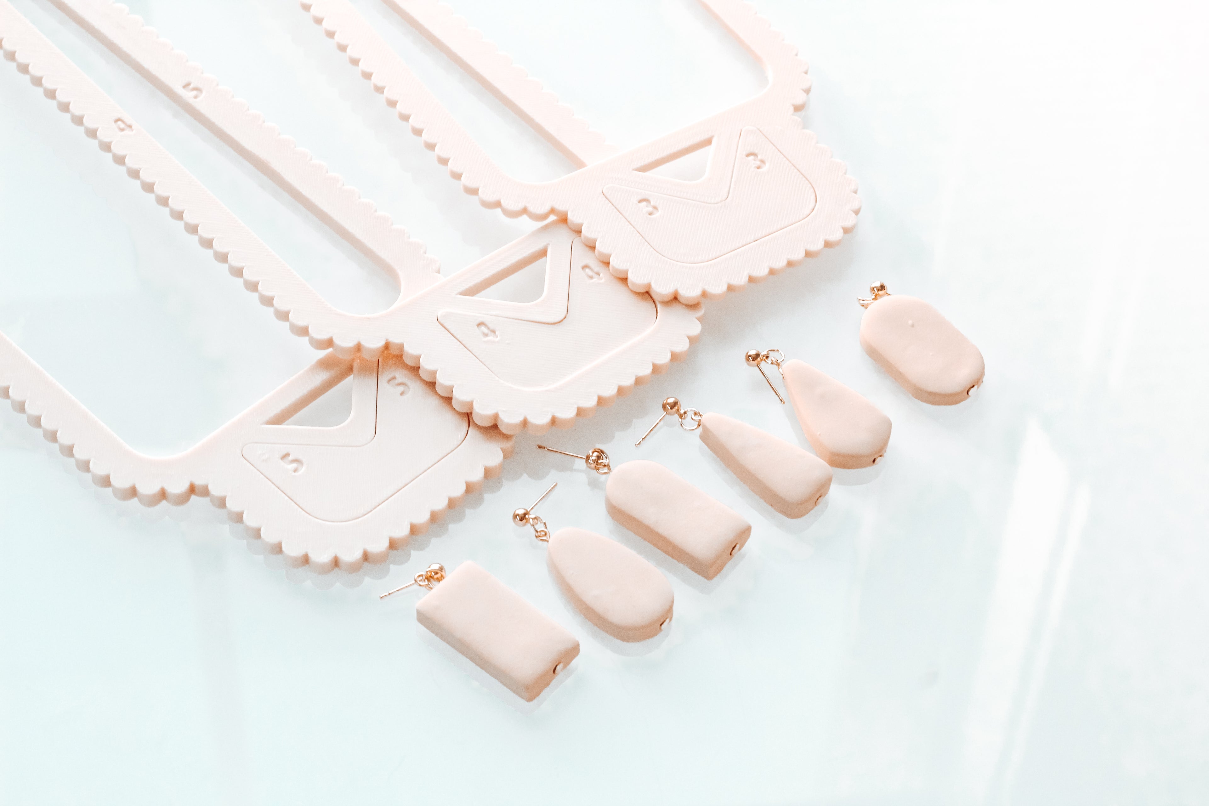 Bead Thickness Guide & Hole Guide
