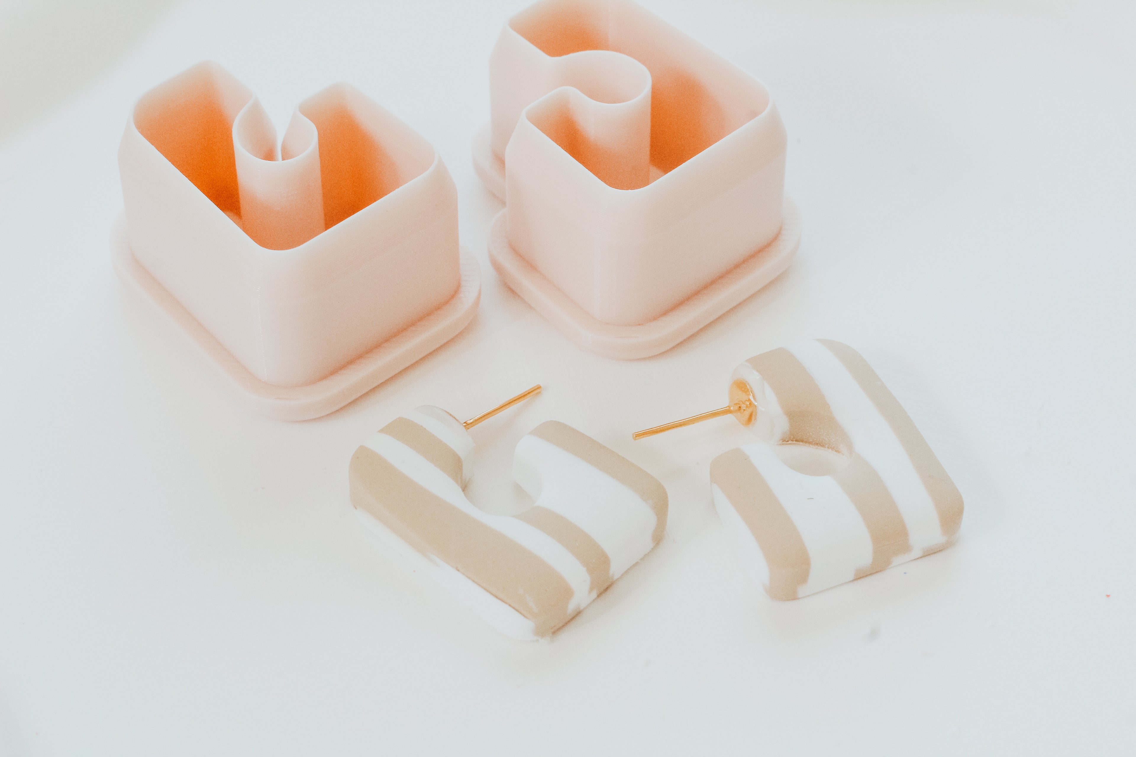 Basic Squared Hoop / Huggie Clay Cutter Mirrored Set
