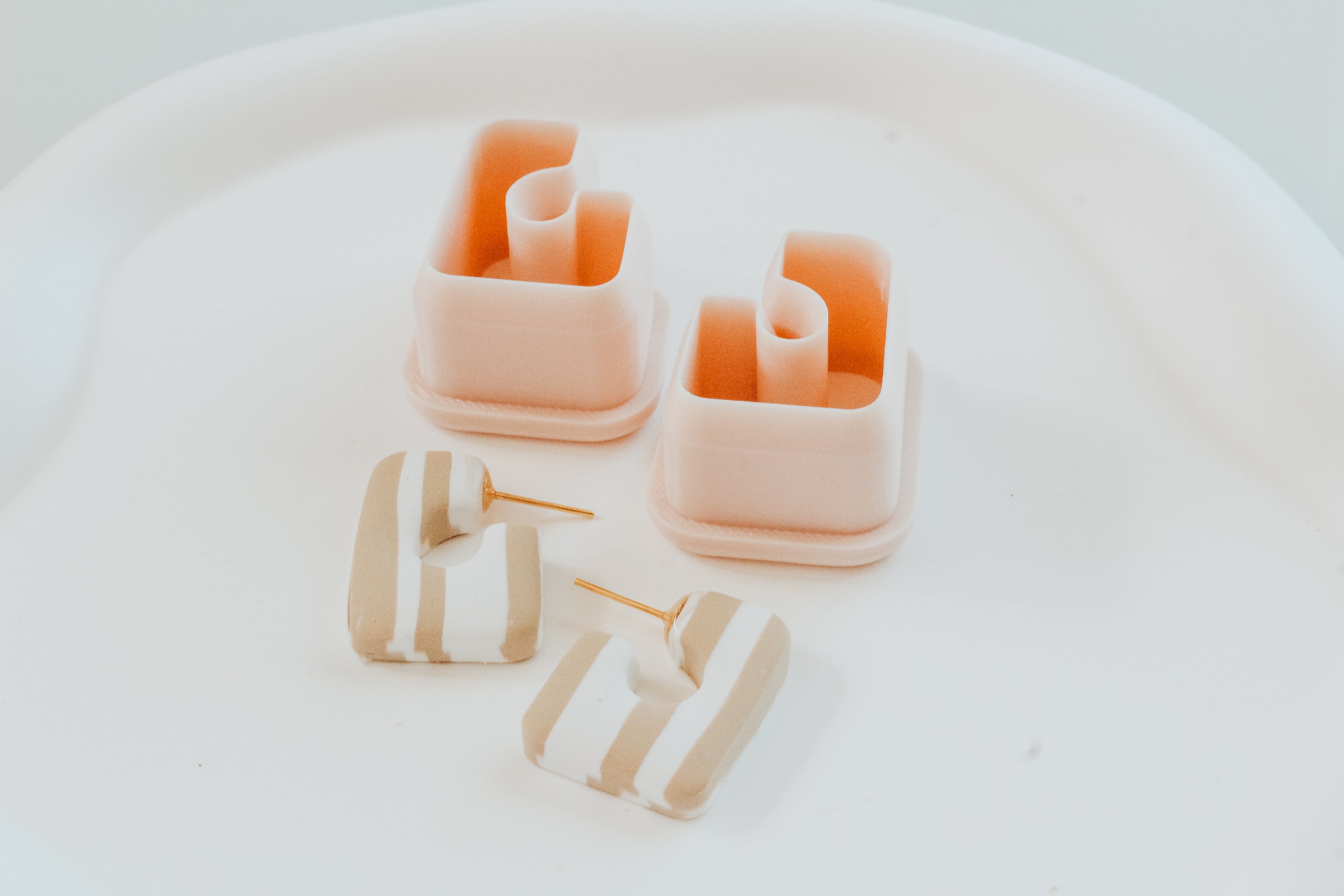Basic Squared Hoop / Huggie Clay Cutter Mirrored Set