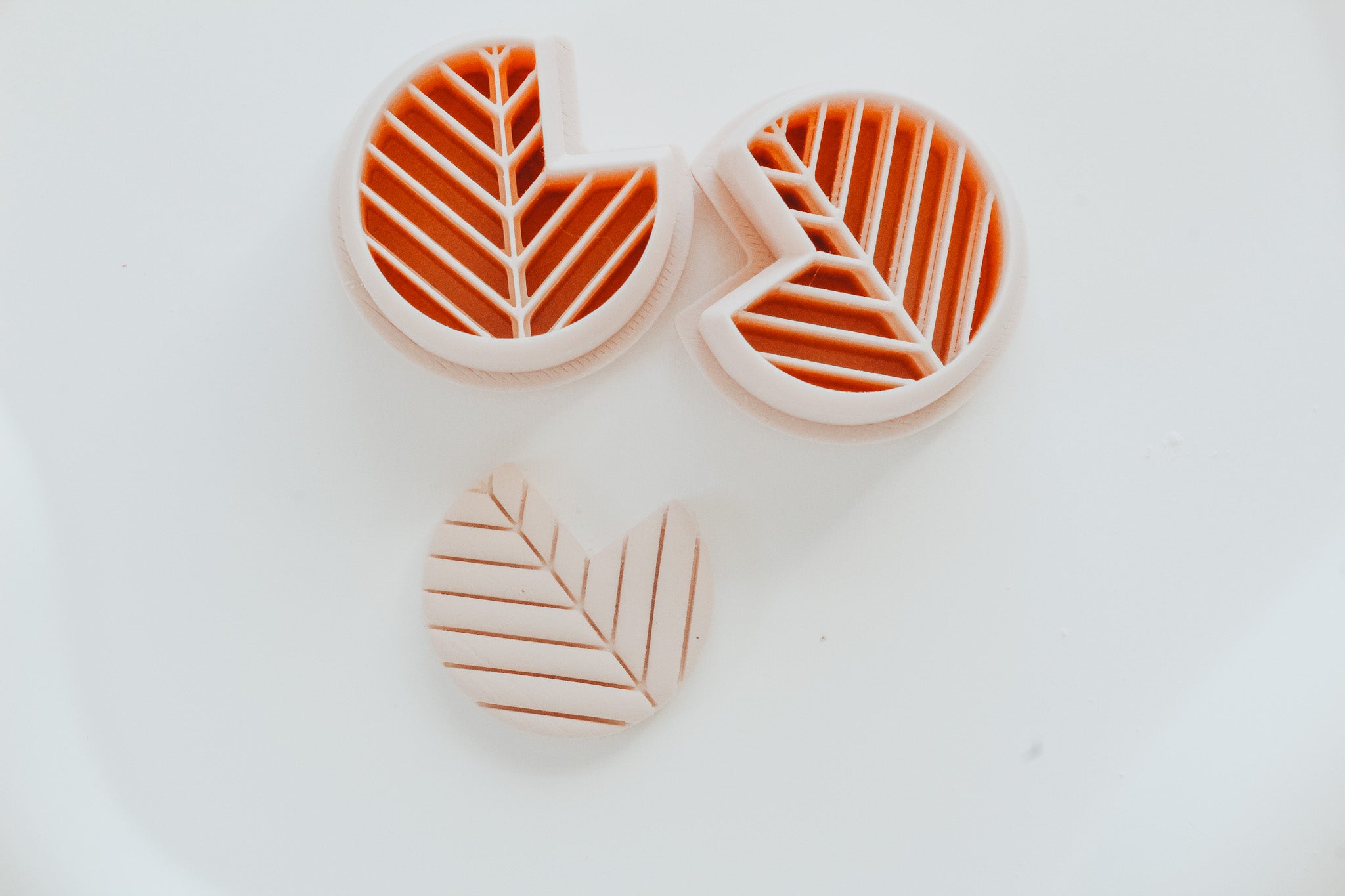 Circle Chevy Hoop / Huggie Clay Cutter Mirrored Set