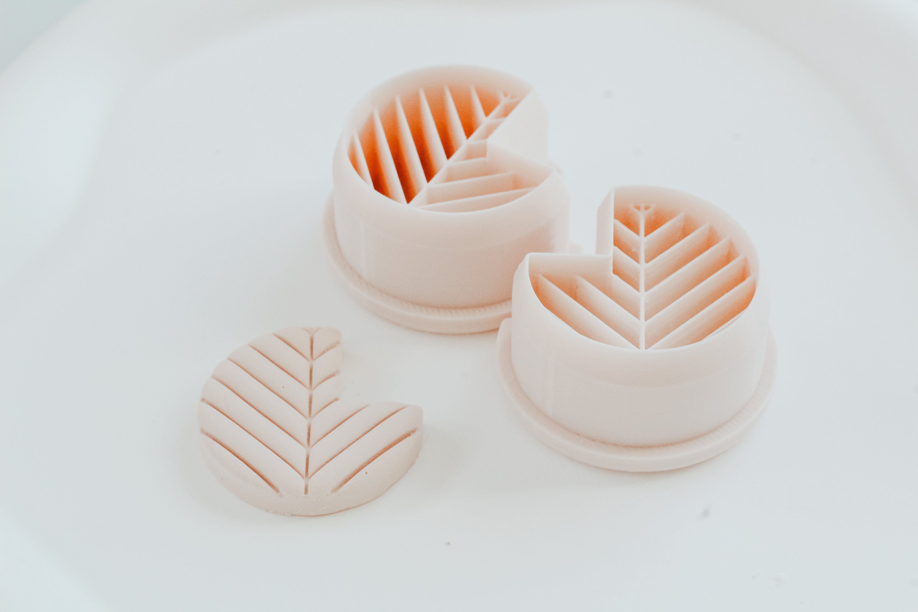 Circle Chevy Hoop / Huggie Clay Cutter Mirrored Set