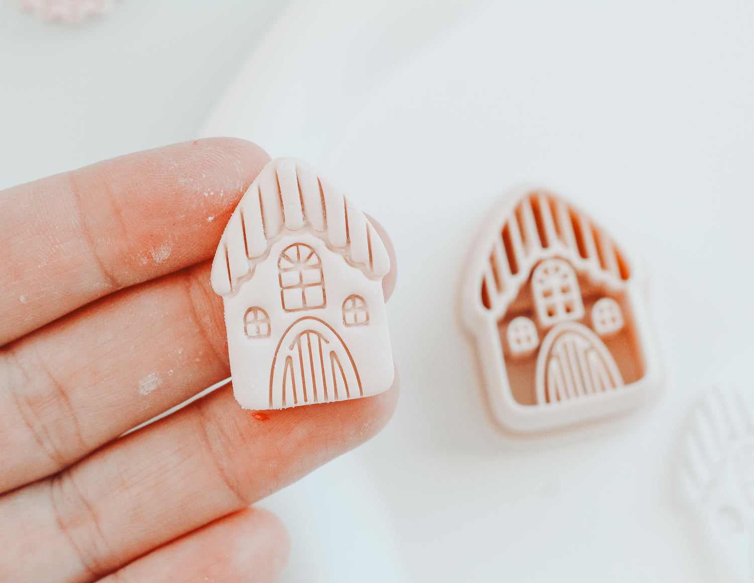 Cozy Gingerbread House Clay Cutter
