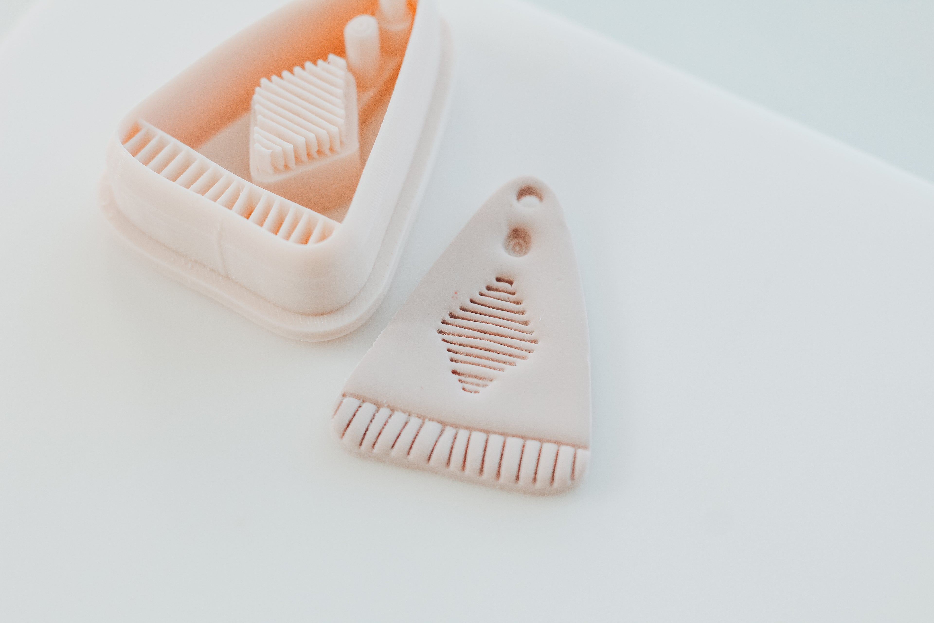 Kora Clay Cutter Mirrored