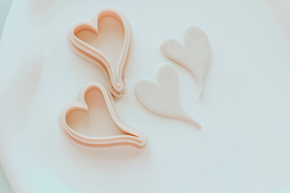 Basic Wavy Heart Stud Clay Cutter Set