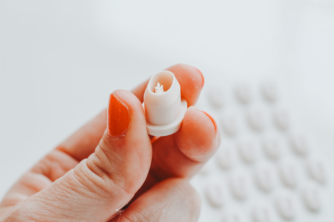 Stem Charm Extra Dainty Precision Clay Cutter Mirror Set