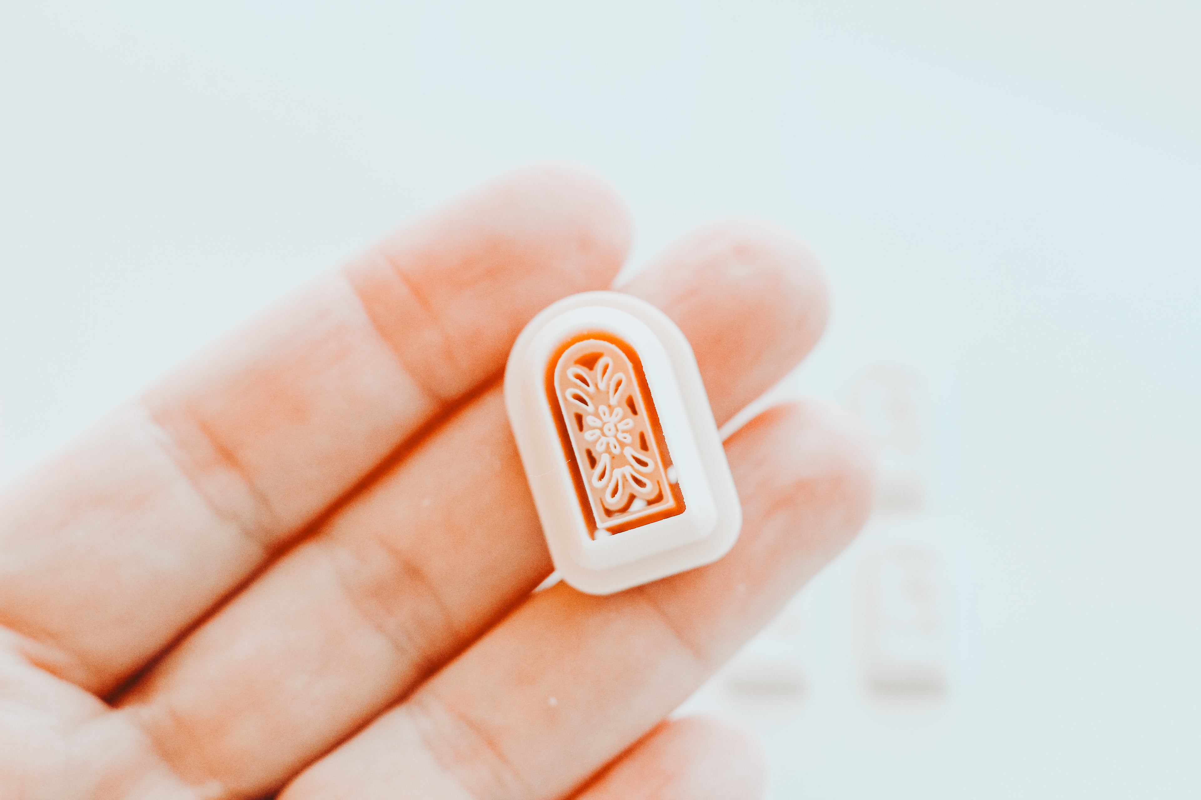 Willow Charm Extra Dainty Precision Clay Cutter Mirror Set