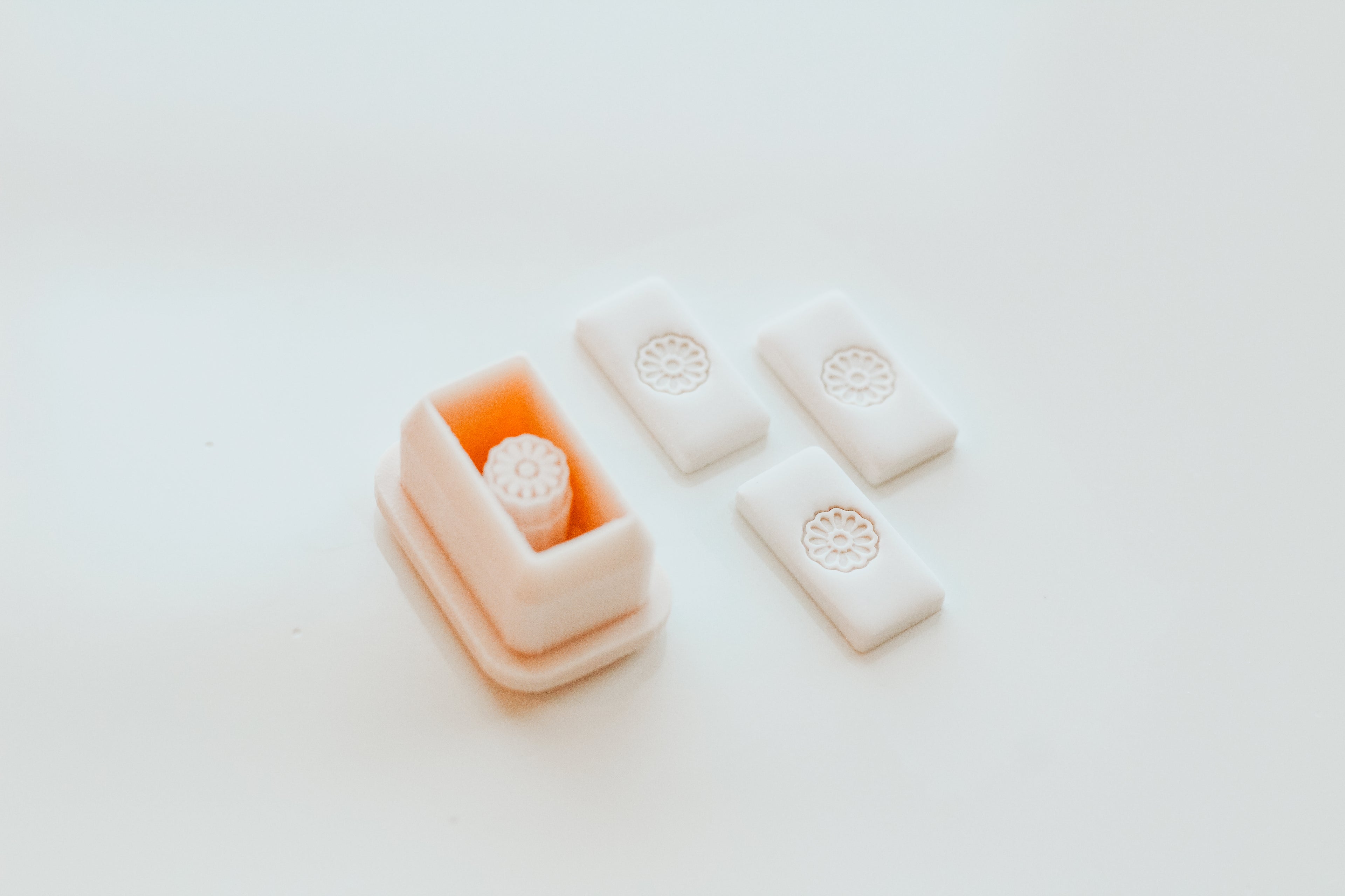 Talavera Flower Charm Extra Dainty Precision Clay Cutter Mirror Set