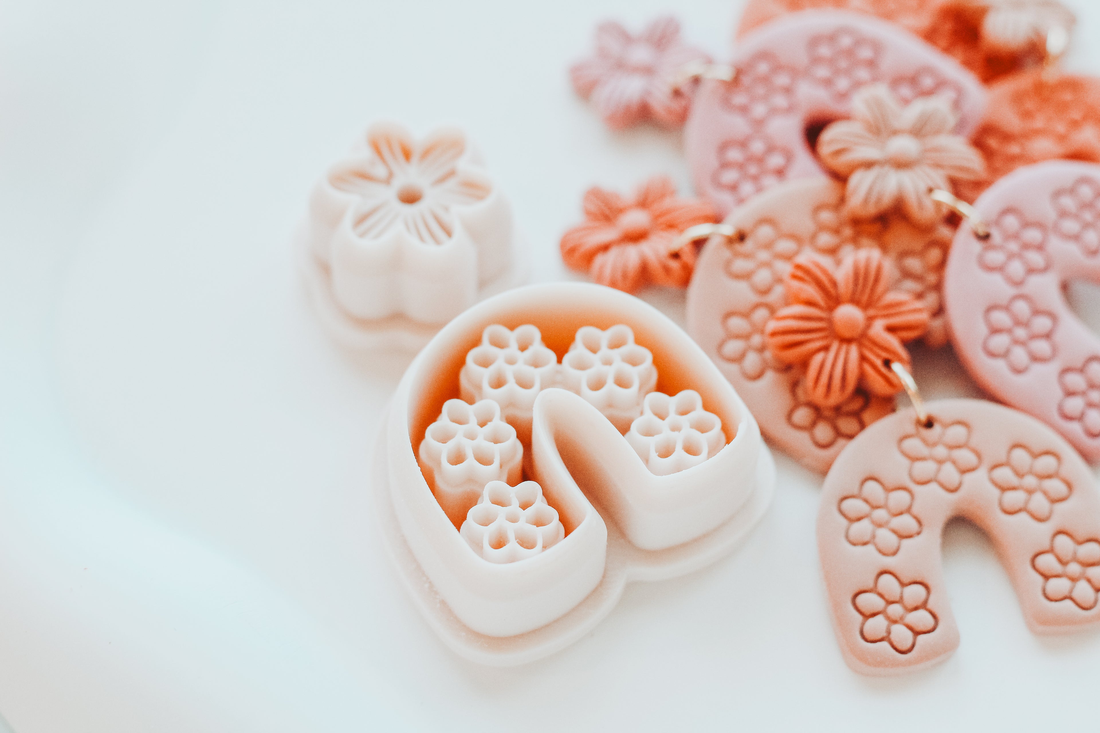 Sweet Daisy Clay Cutter