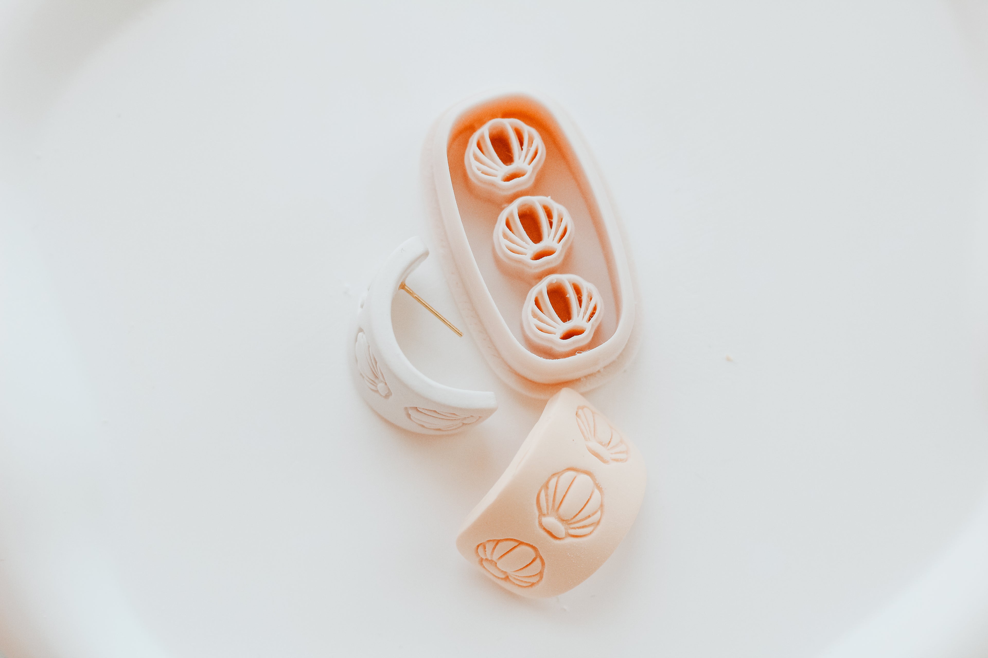 Shell Huggie (can also be regular cutter not just huggie!) Clay Cutter Set