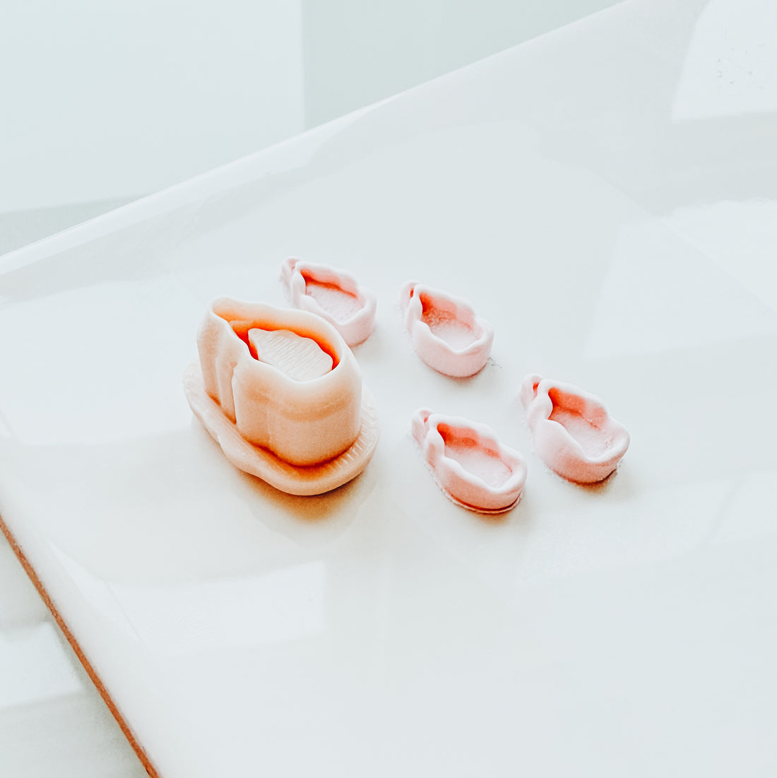 Oyster Stud Clay Cutter