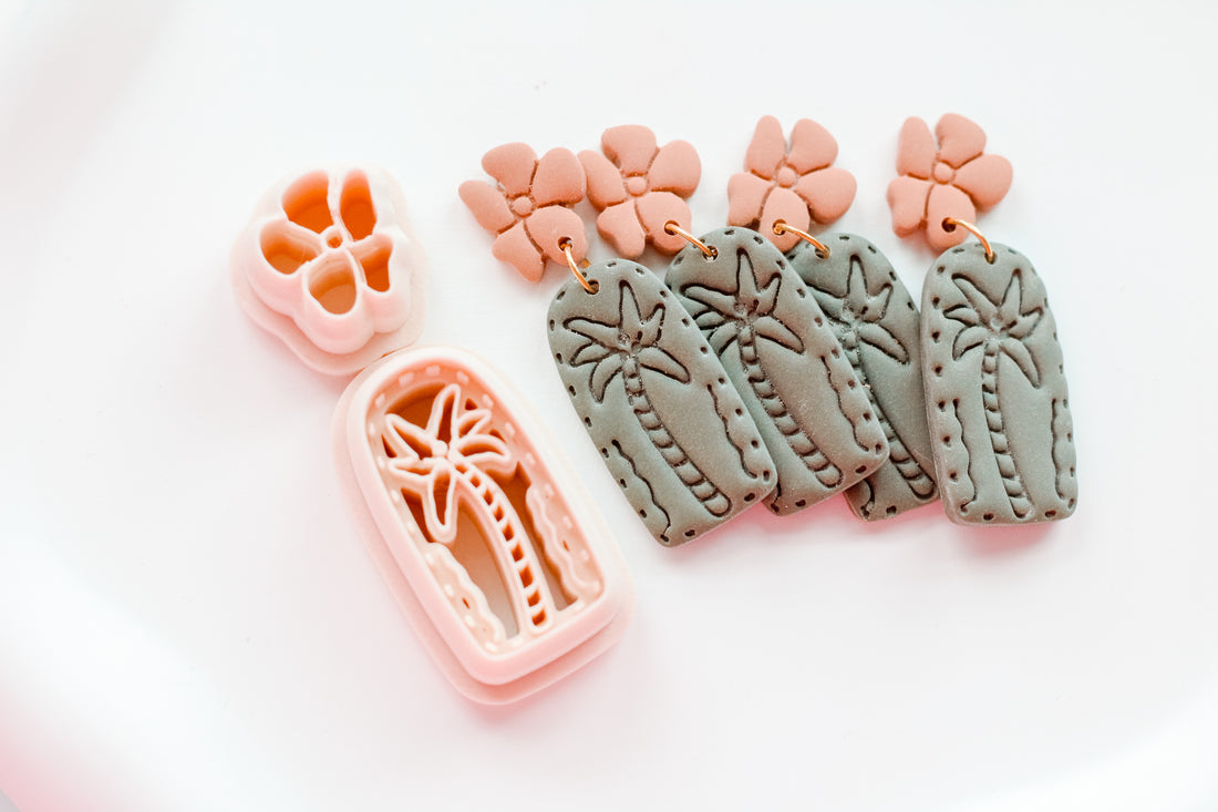 Lush & Wild Palm Clay Earring Cutter