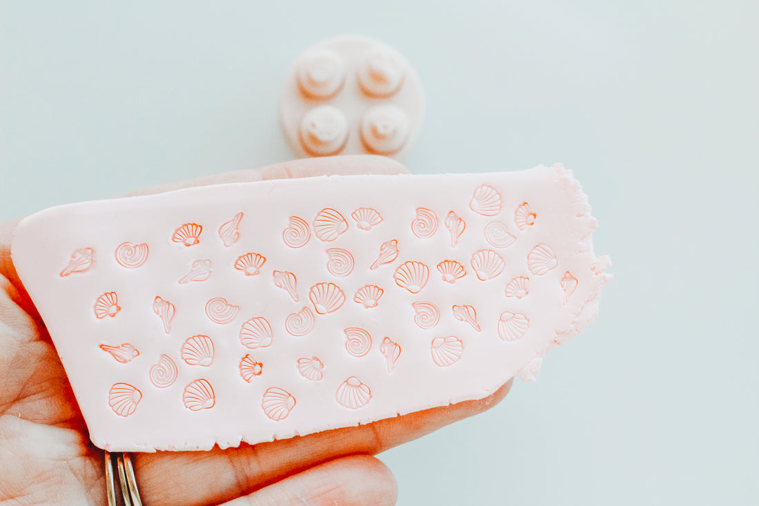 Micro Shell Stamp Pack - 4 Stamps & Holder