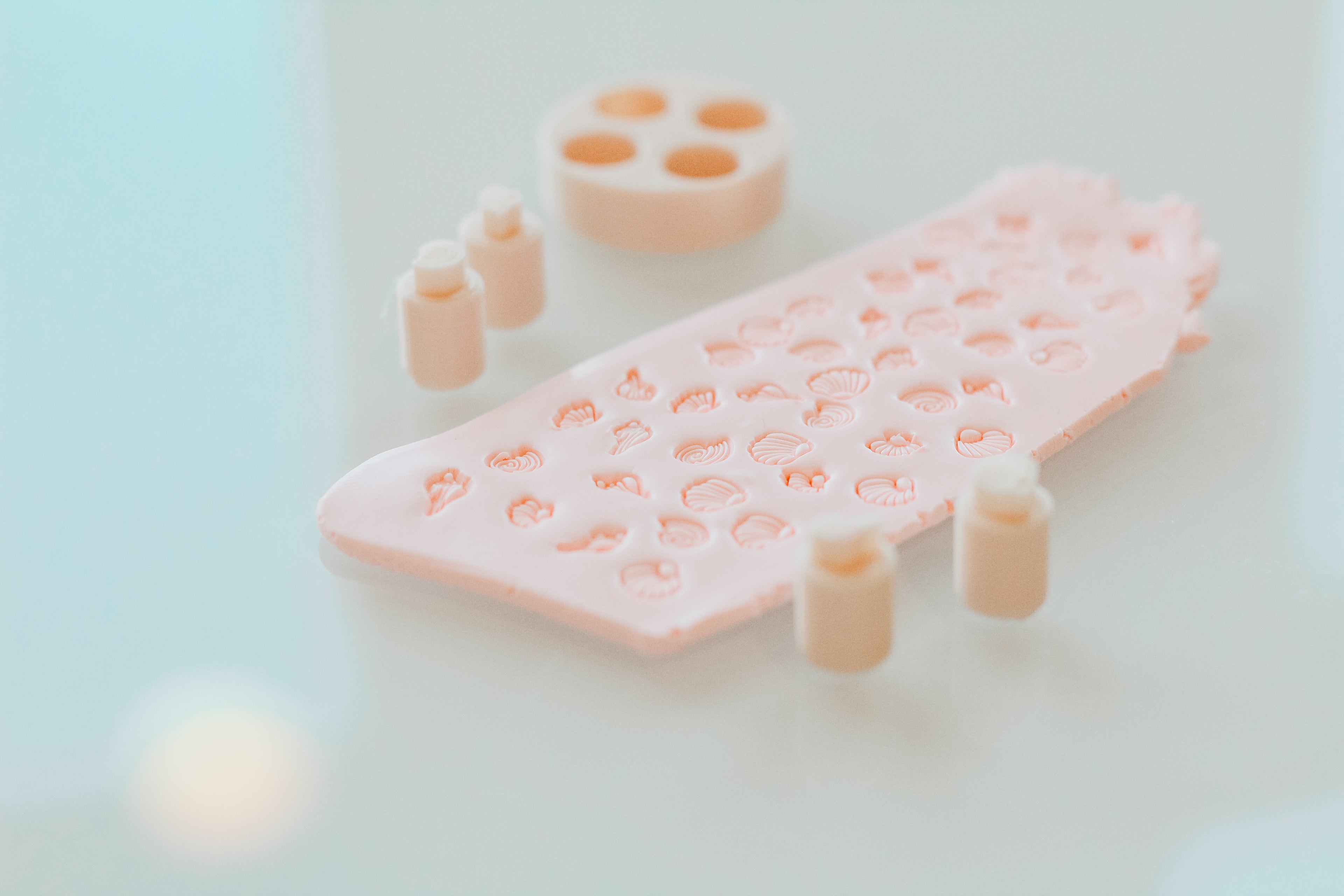 Micro Shell Stamp Pack - 4 Stamps & Holder