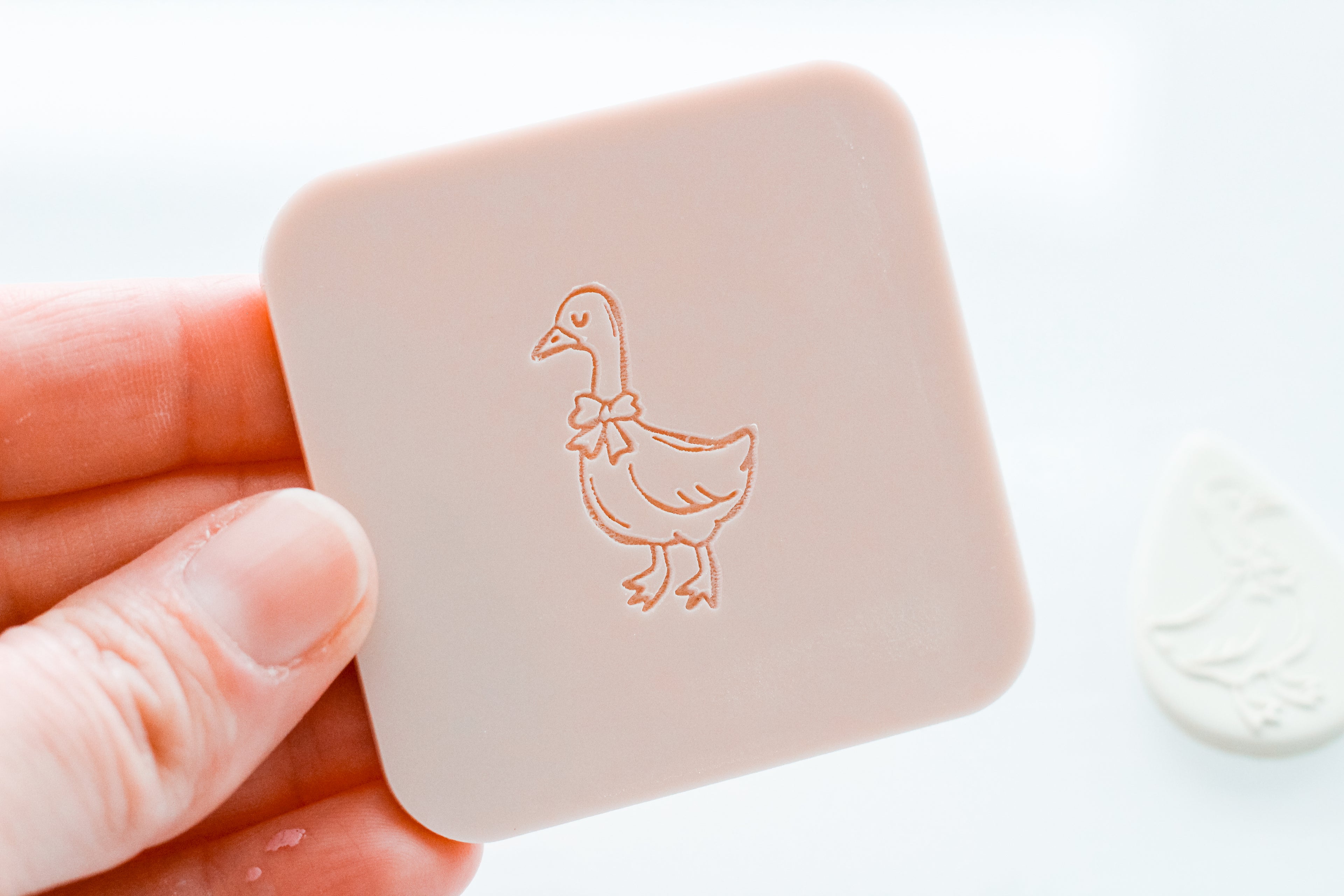 Goose & Bow Clay Acrylic Texture Plate