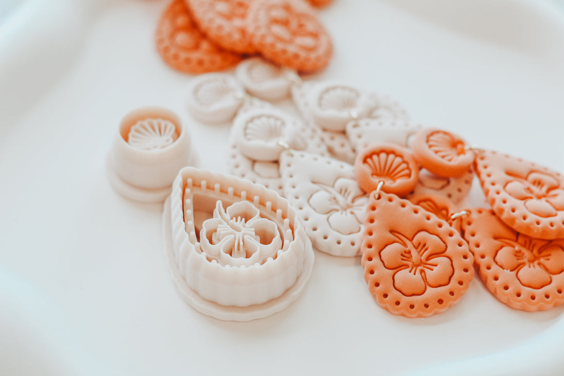 Hibiscus Dots & Bloom Clay Cutter Set