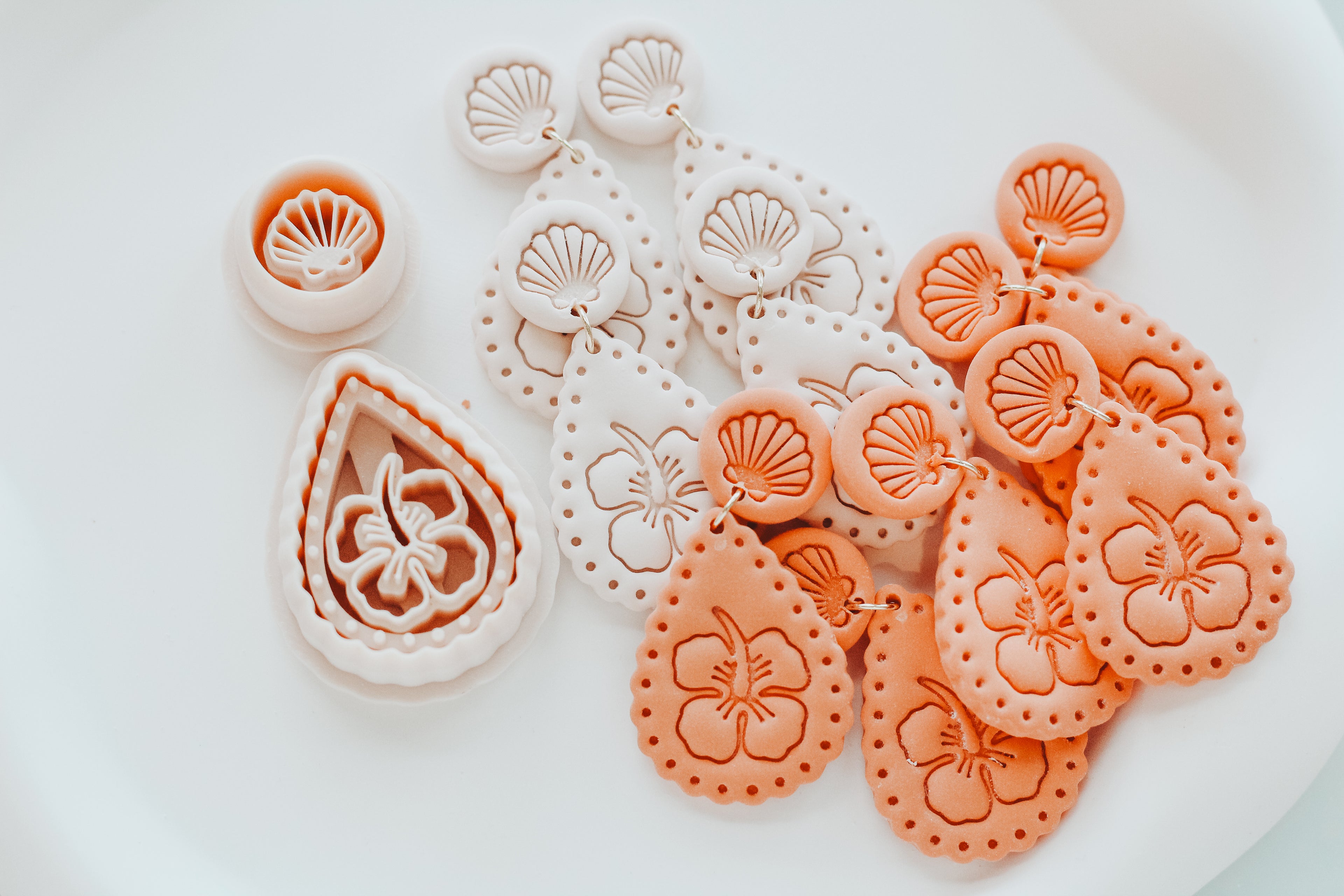 Hibiscus Dots & Bloom Clay Cutter Set