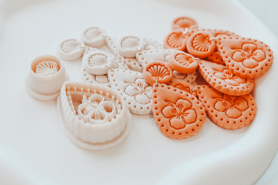 Hibiscus Dots & Bloom Clay Cutter Set