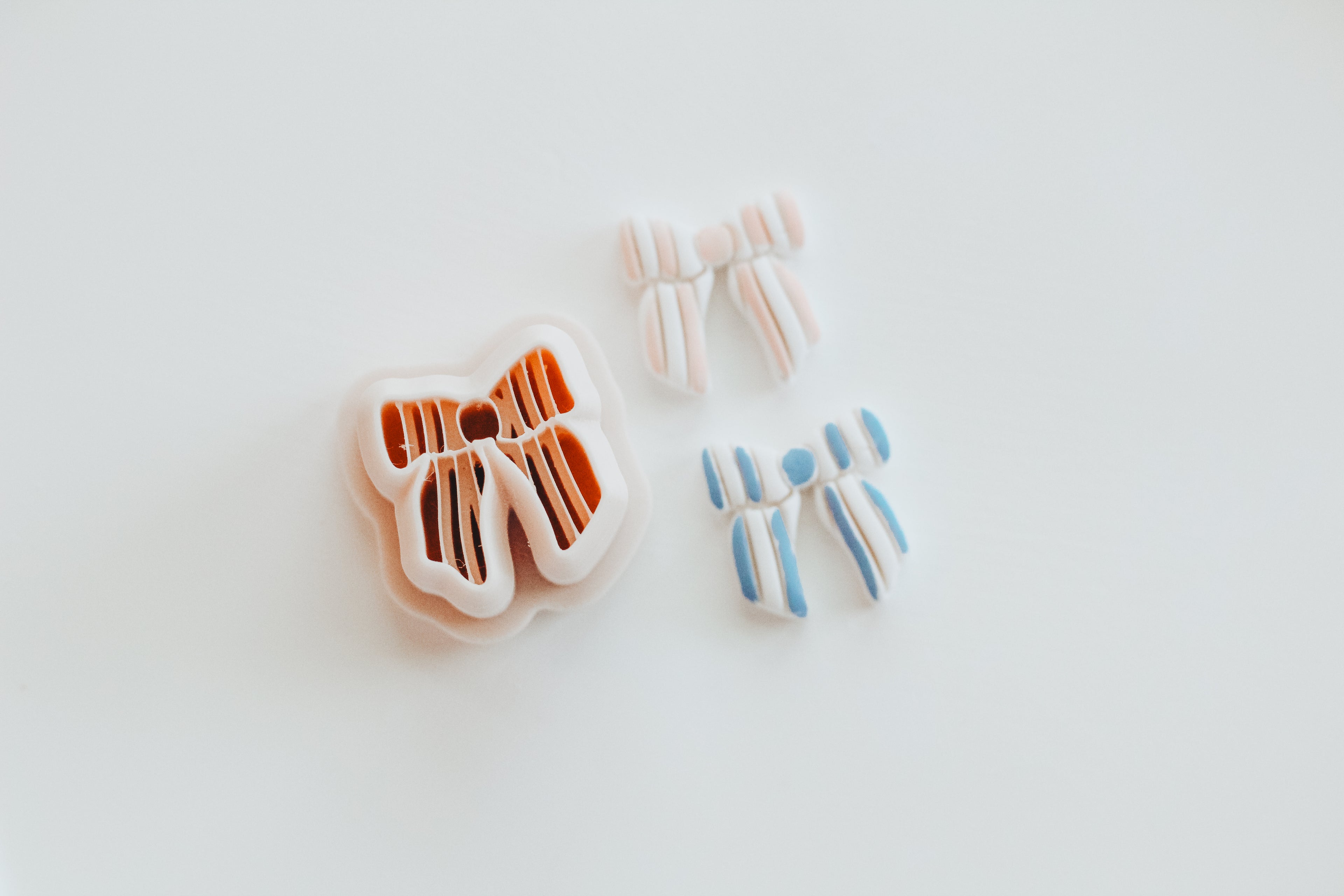Ribbed Bow Precision Clay Charm Cutter