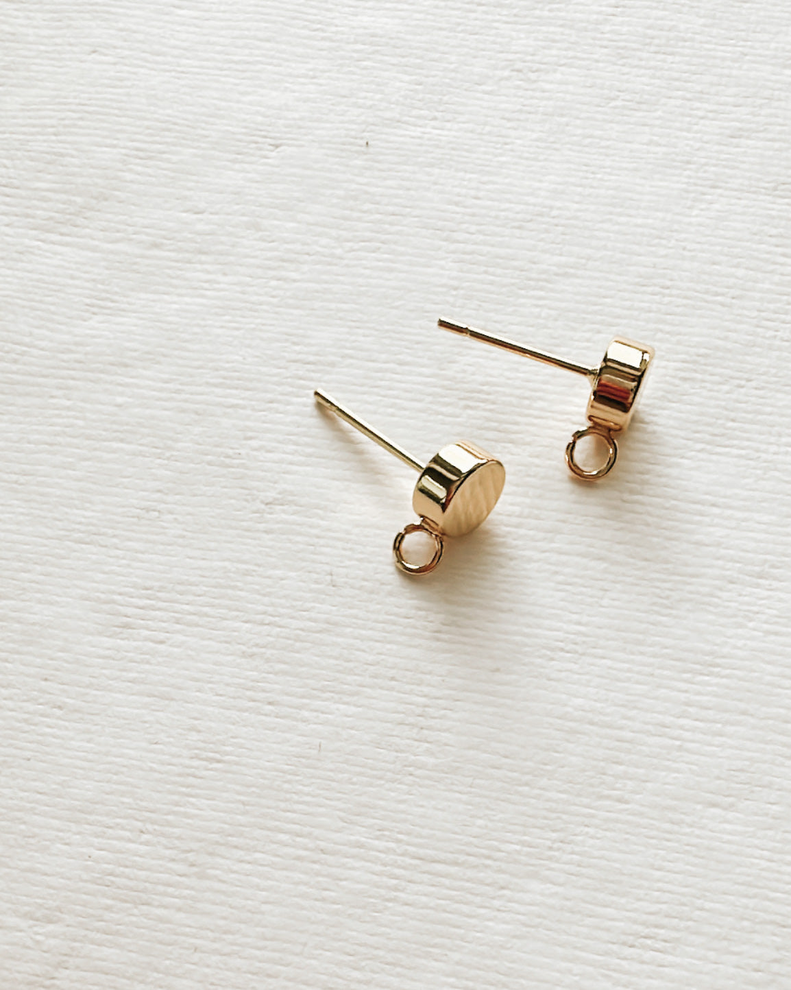 Gold Plated Round Posts (Set of 2)